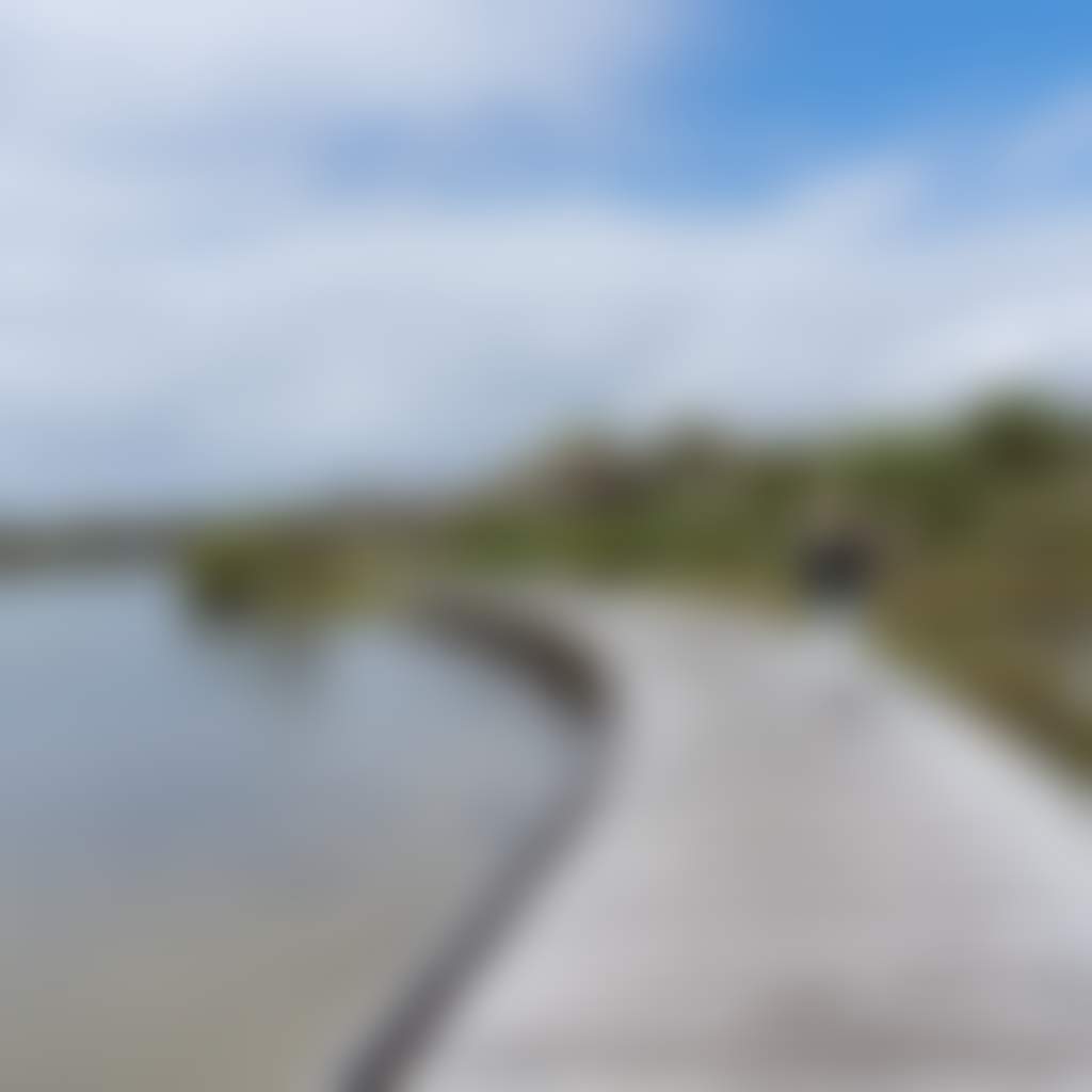 Mallacoota boardwalk from Bottom Lake to Karbeethong Jetty around wetlands