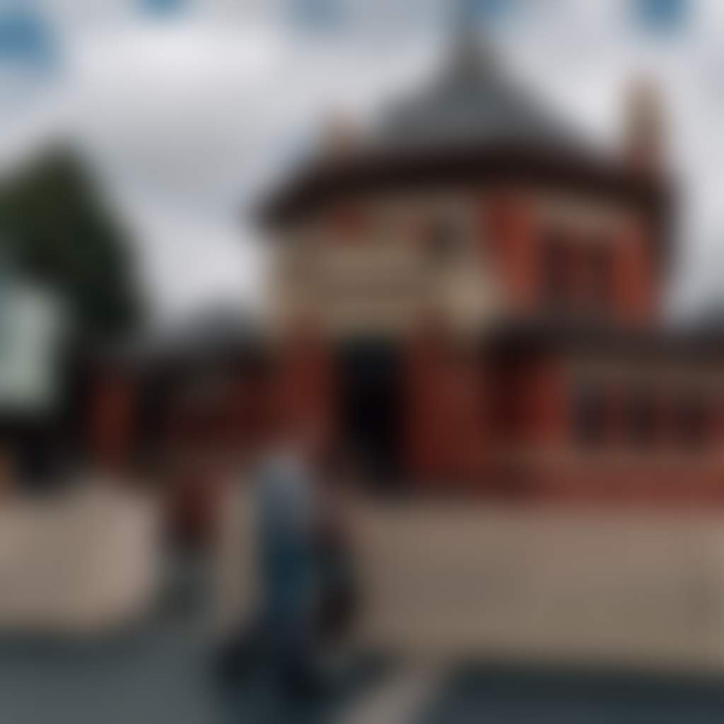 Yarram Courthouse couple walking past visitor centre