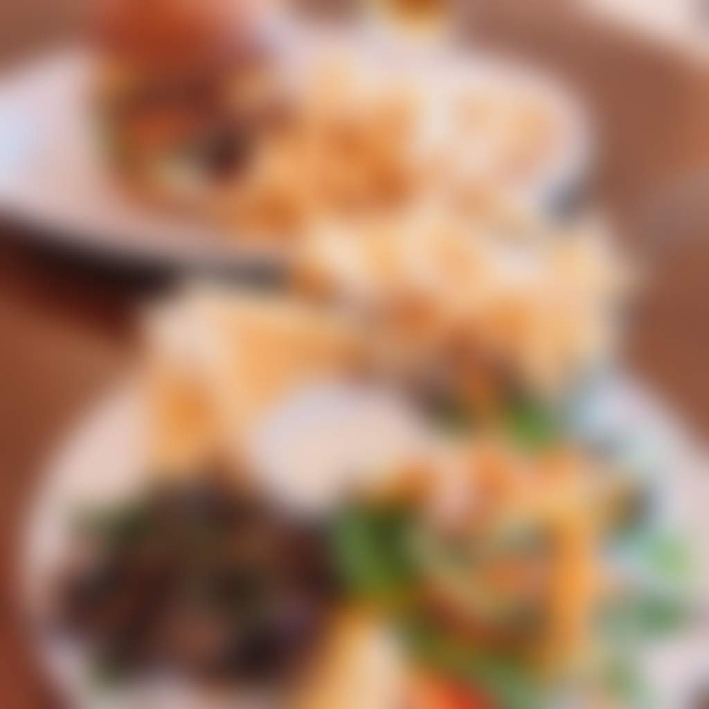 Garfield Hotel close up of pub meals and chips