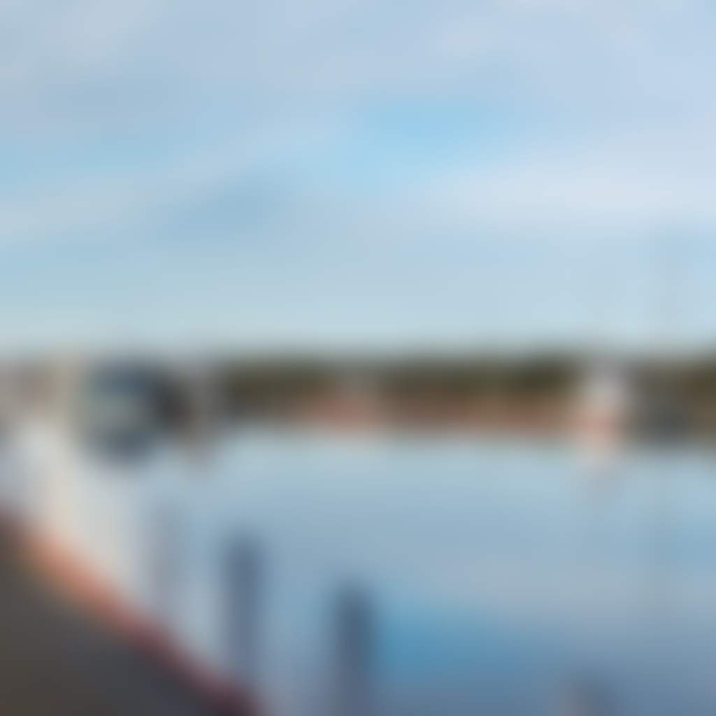 Lakes Entrance Foreshore path
