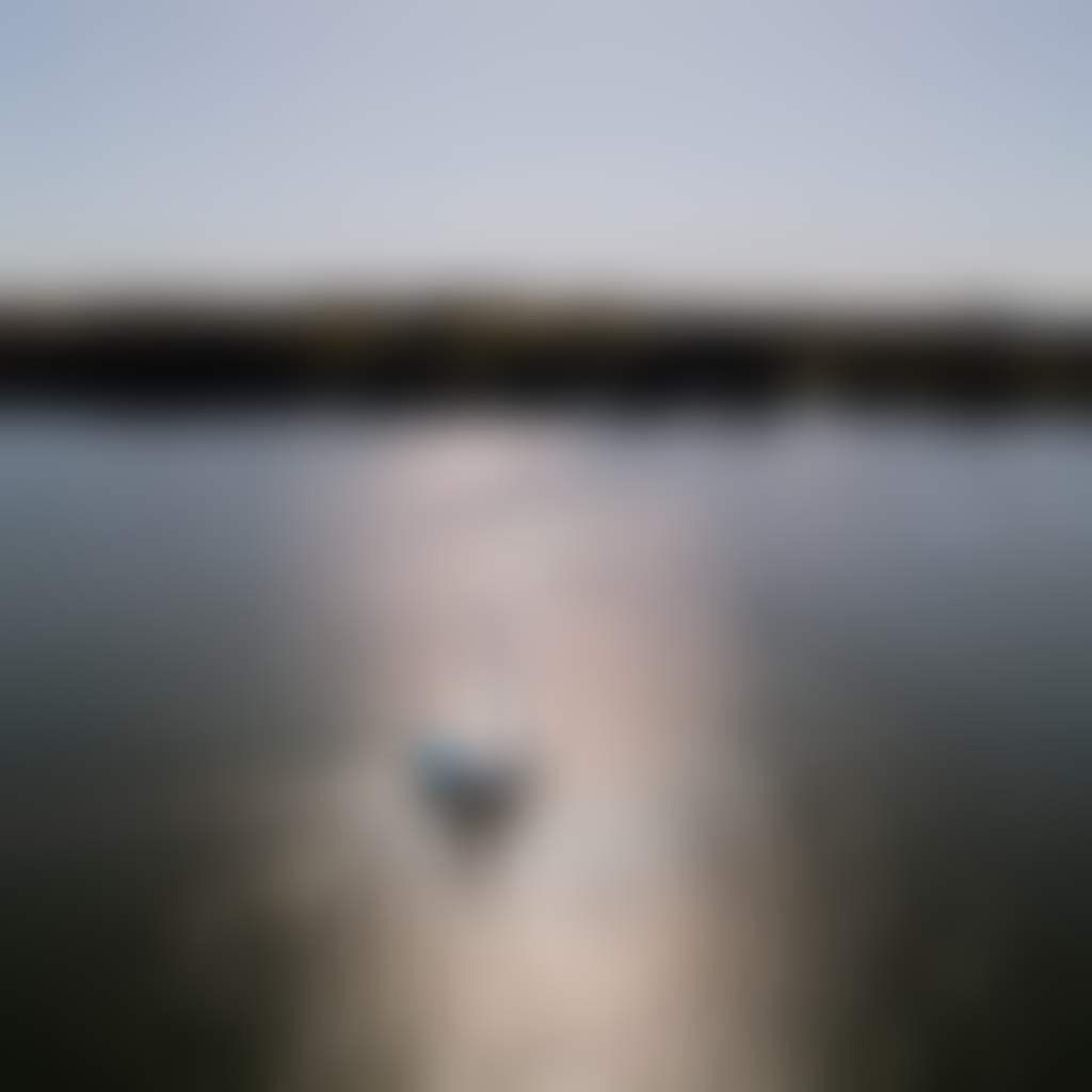 Lake King RIVIERA NAUTIC Connor Vaughan
