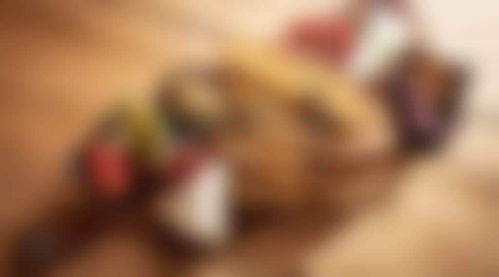 Kindred Studios Cheese board