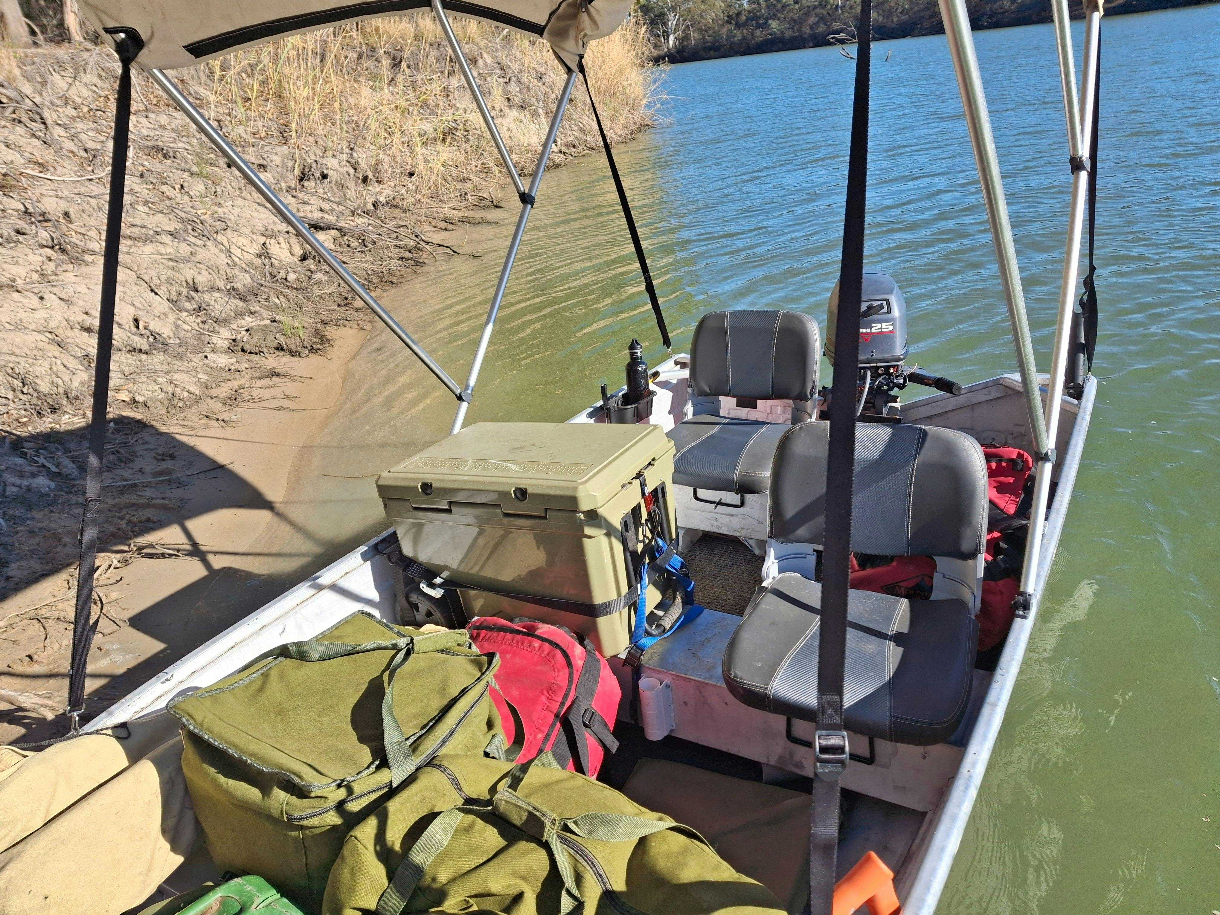 6E6777214F23A61C23630E05961B698F