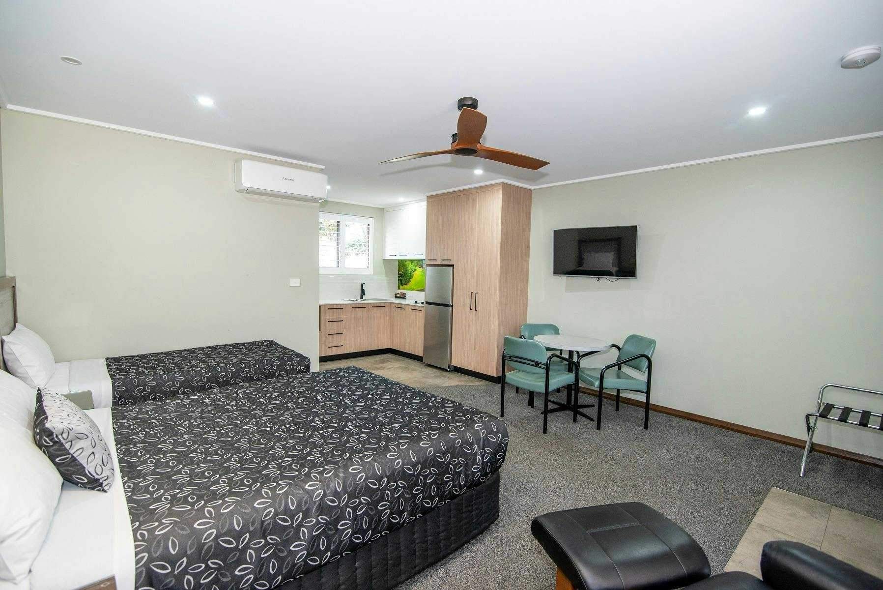 0B311452645E706E127547479930A1F0