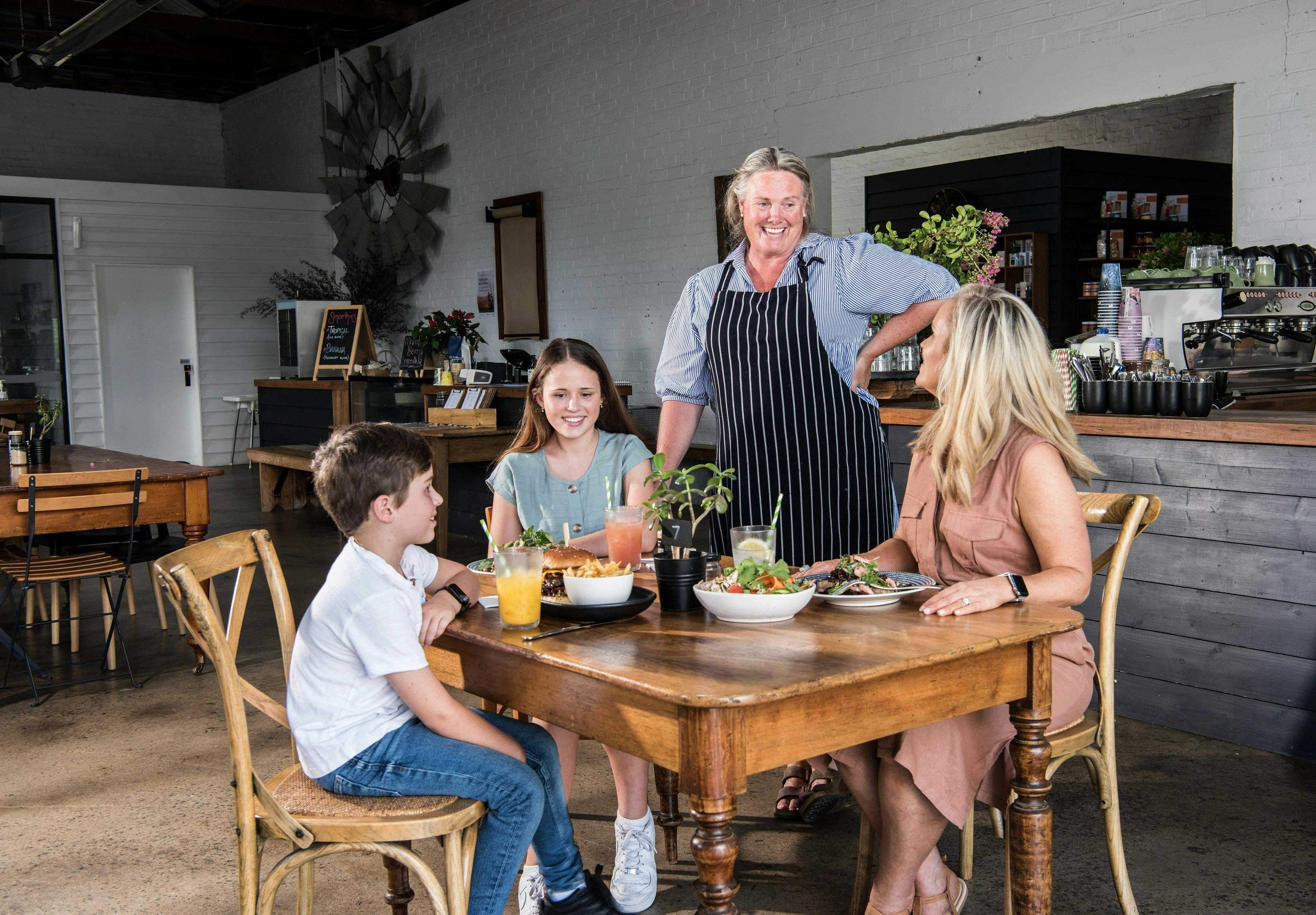 F55D78A4A96B58E3Aab7221E42Dcd8Ae