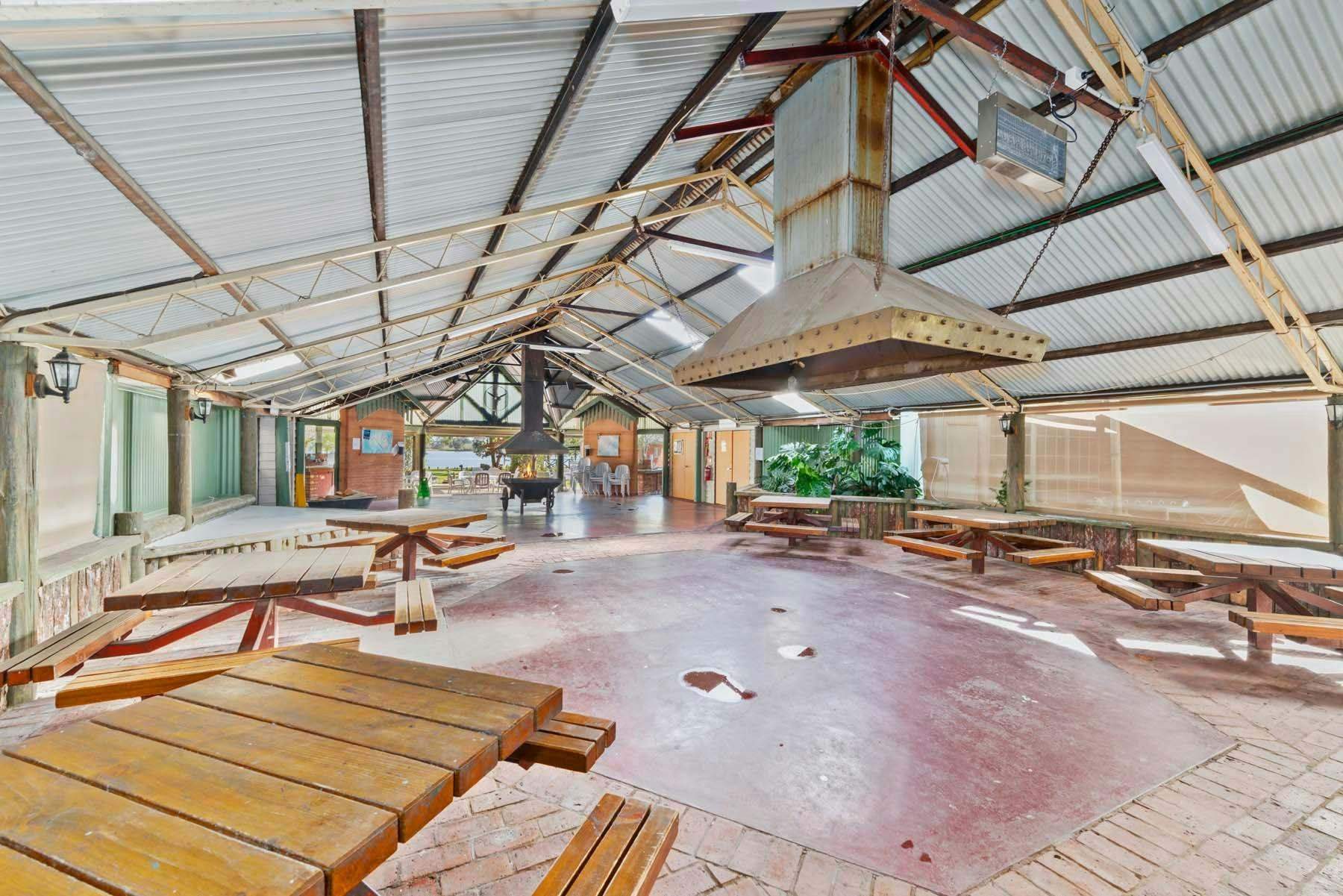 800B4F6802B53383C99187Bac89D3D97