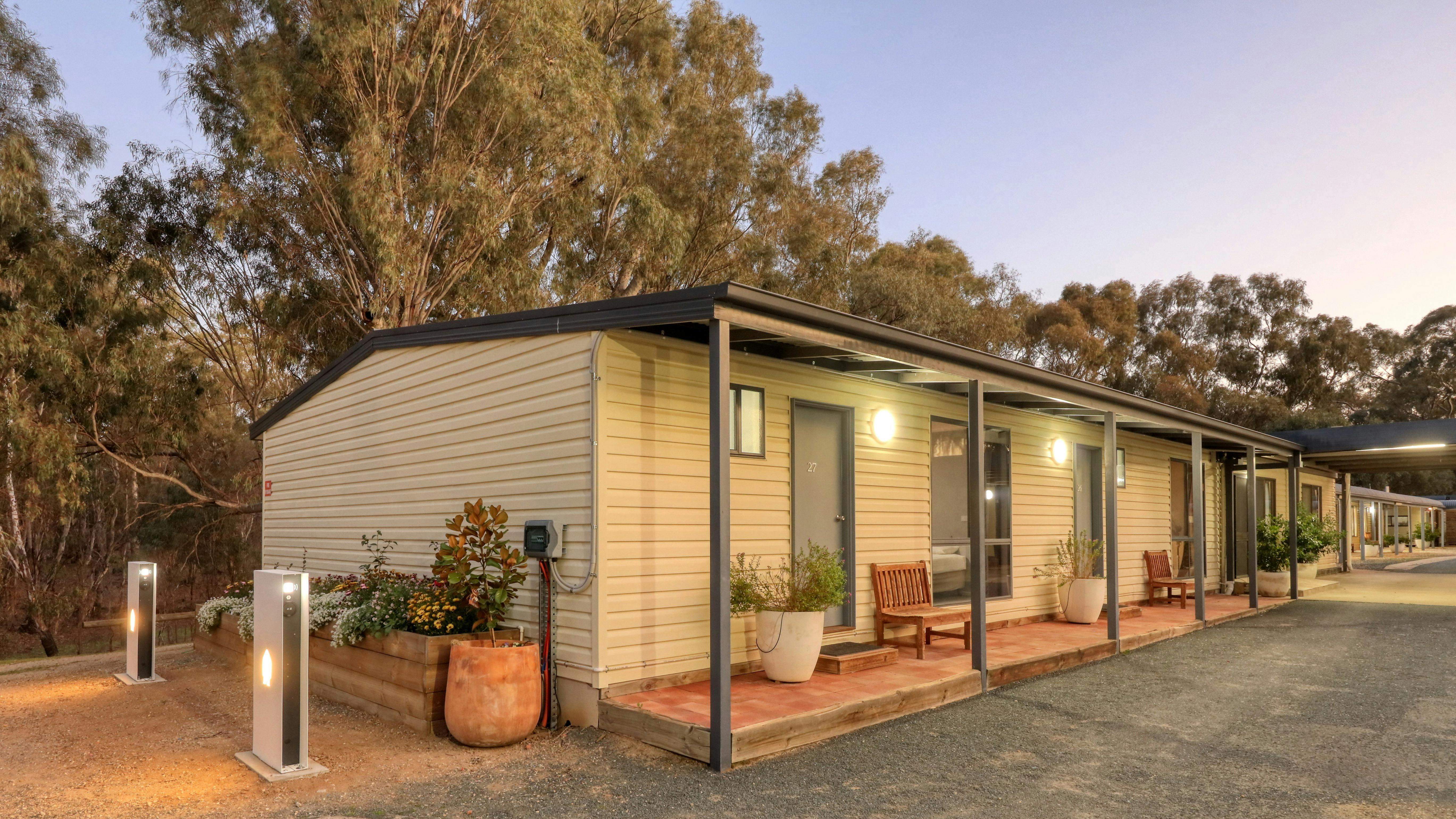 Cee0B1Af2Dd1E147De8583B47F673Ab0