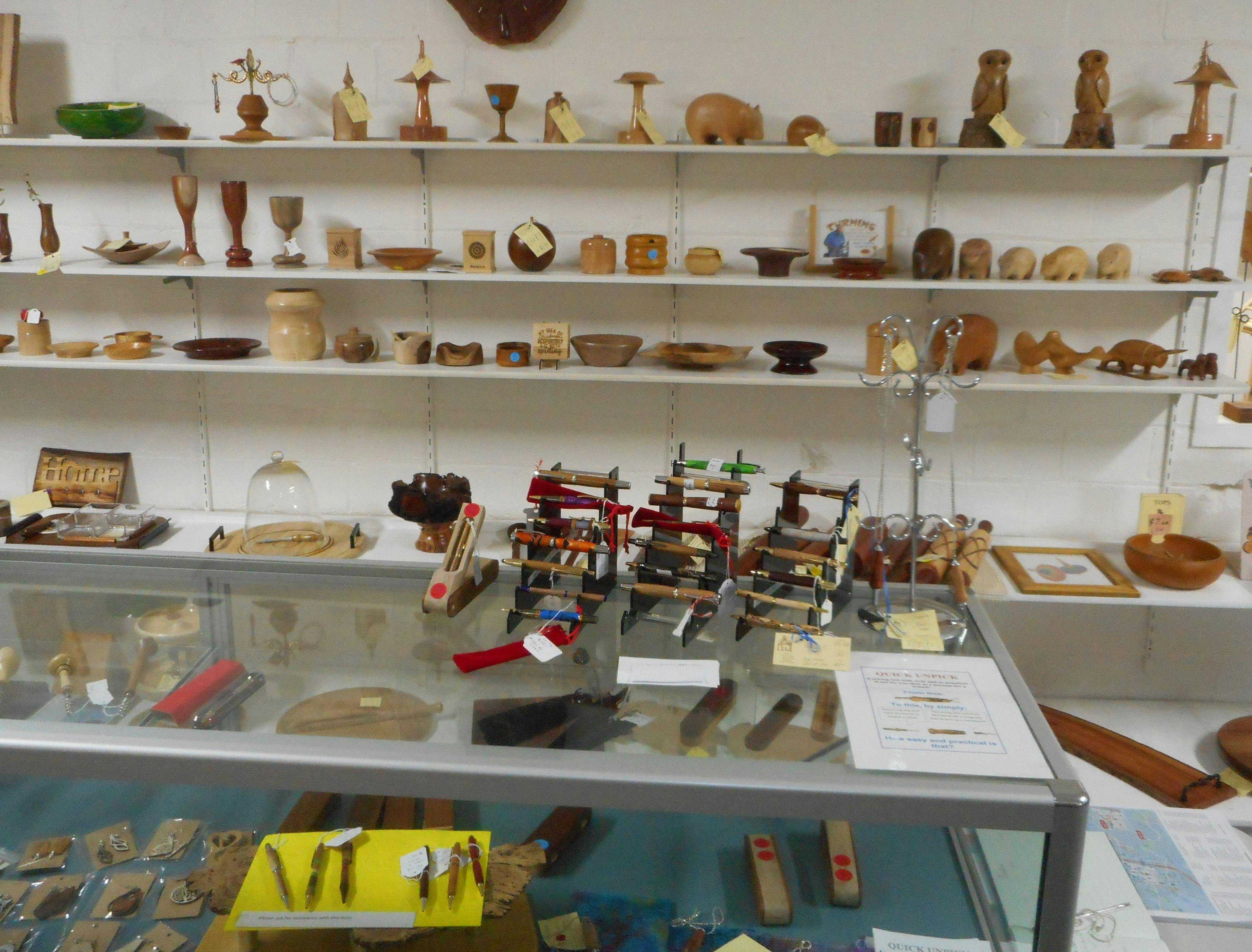 F56A80557Fb56D41466Ff74743E9336E