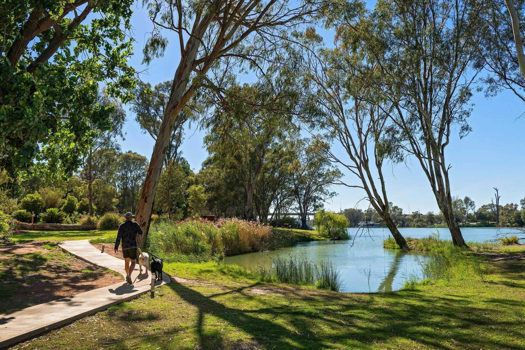 E610Eb97Cae9014B6Cc78A41F37A80Fb