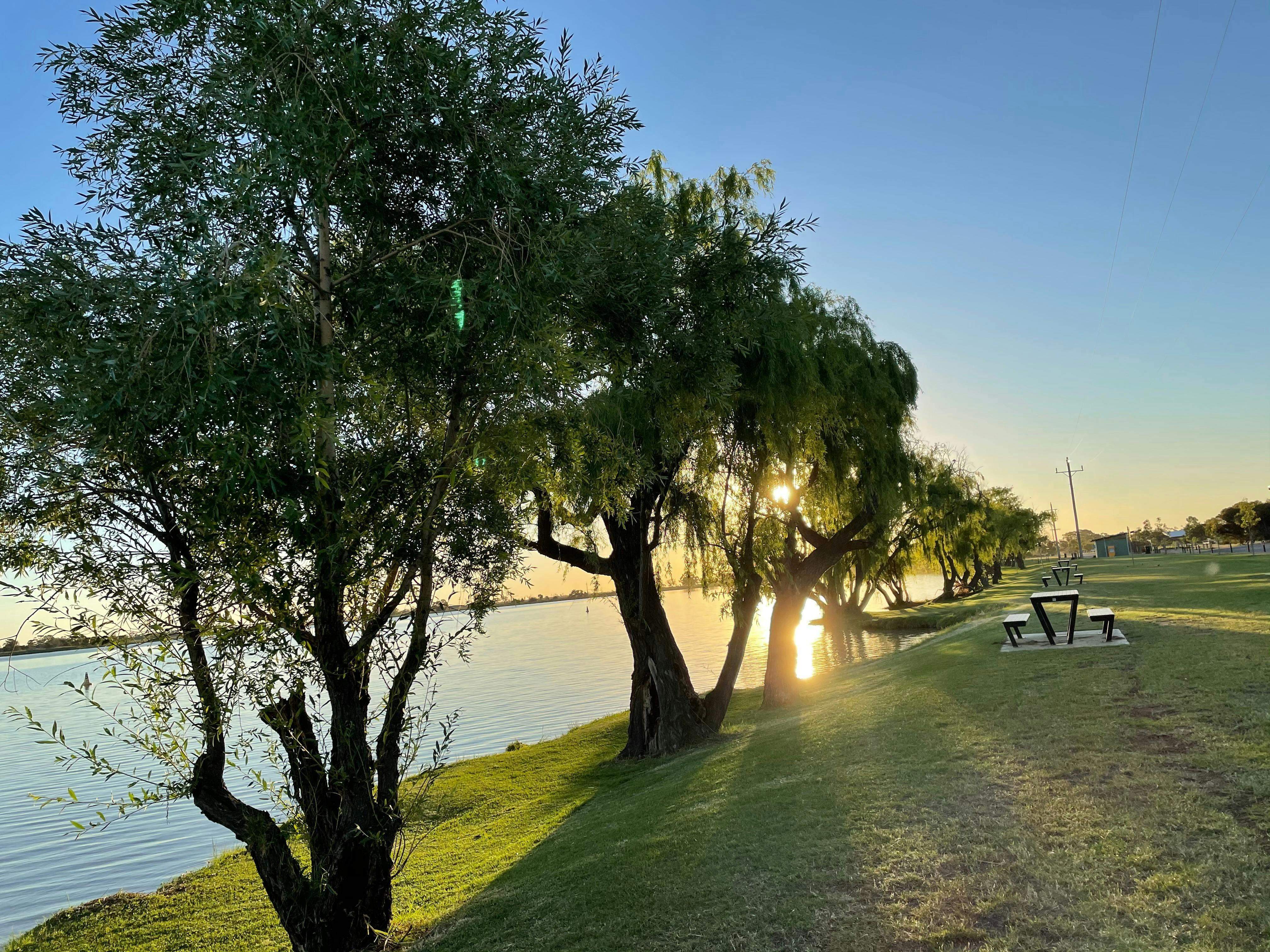 4E50Deb3Dace9B60889A5F1Bd468E48B