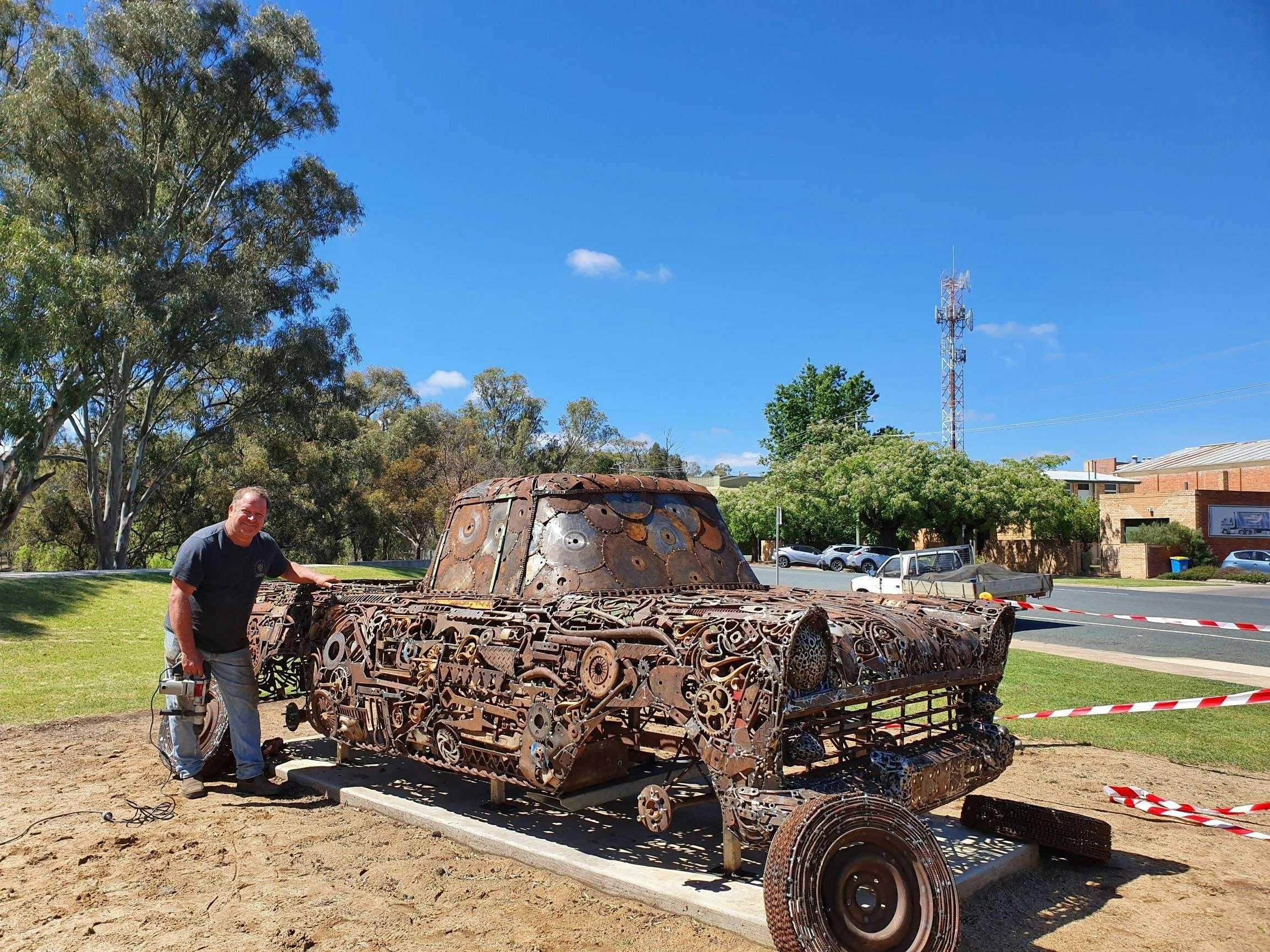 D8E855C74844E1D0A2B21373Da4Ef9C0