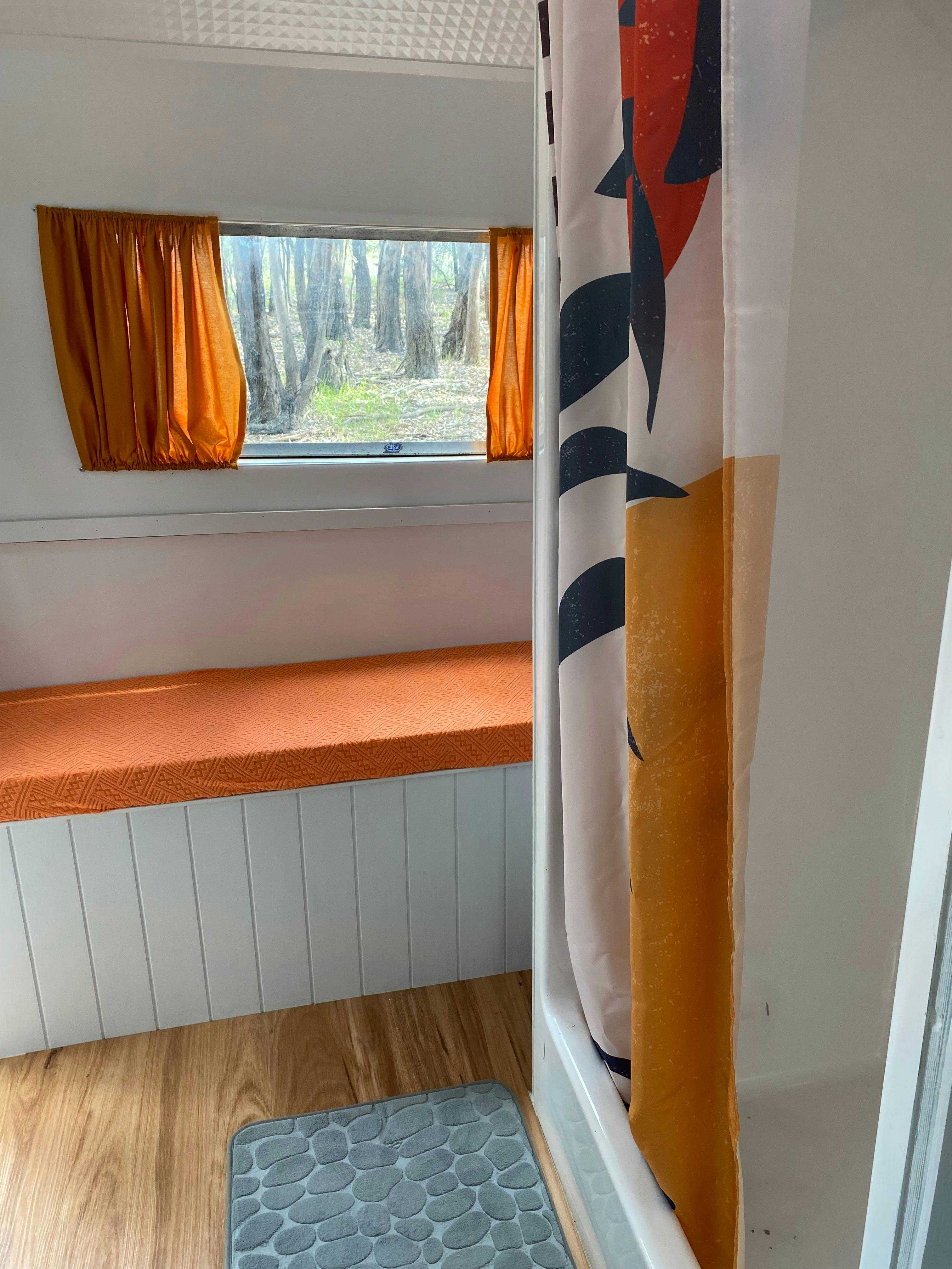 0B1Ab58C35F447Bd2B58Db8B4Ef0Aeb8