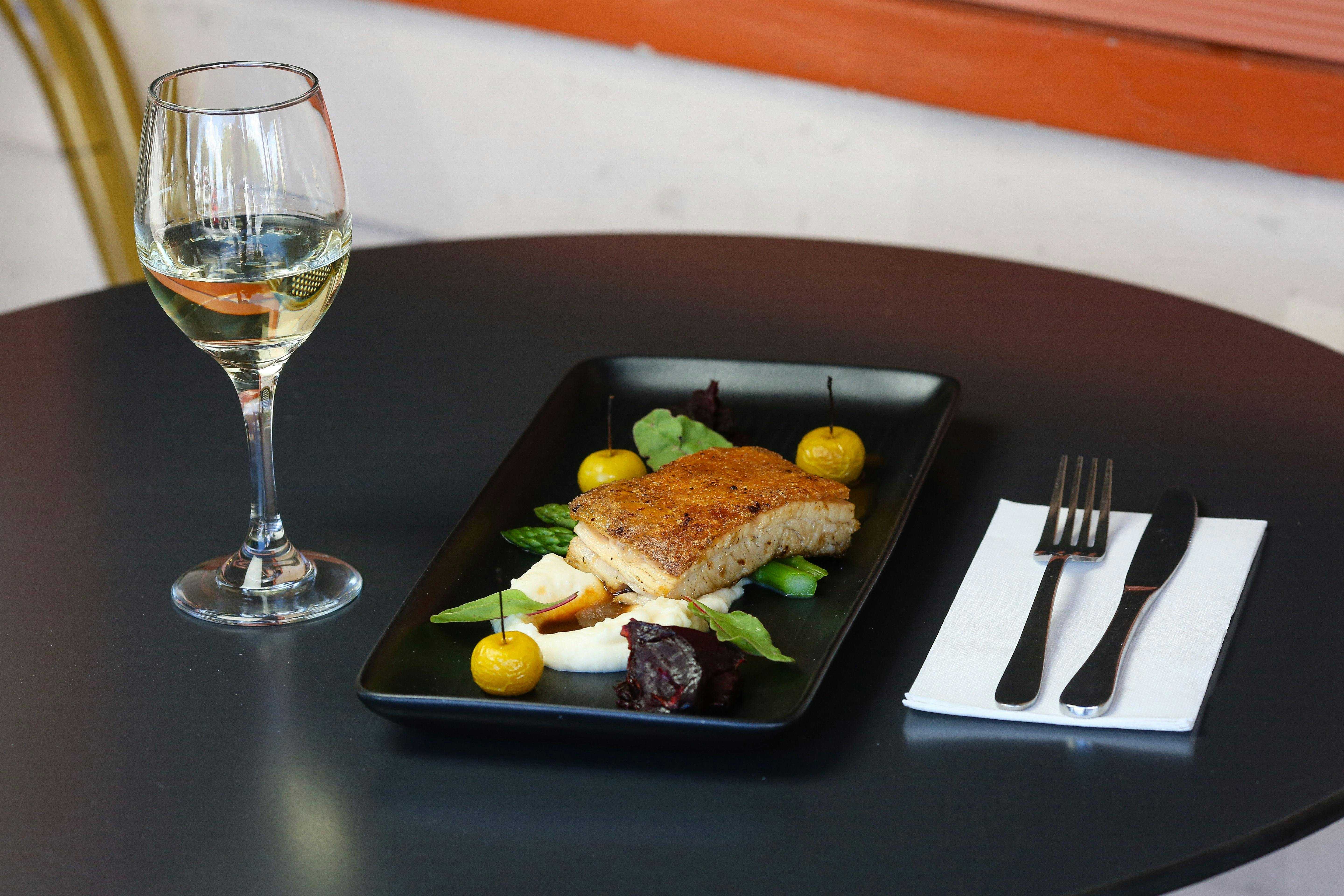 Original__9613960_Bt57_La_Maison_Cafe6F0A0954_Jpl3Agk