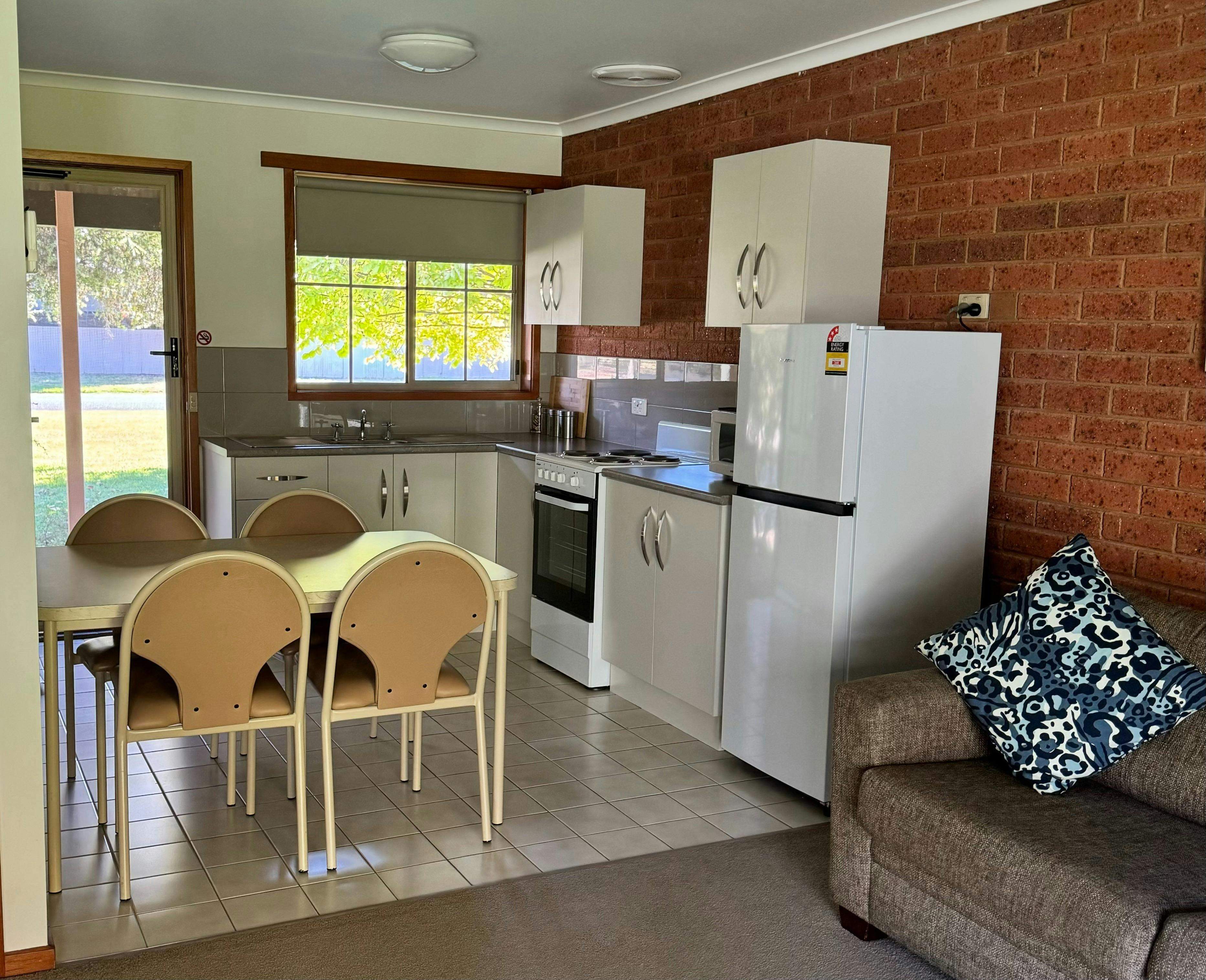 2B395Cfcf6422F6Dc5Bf2A12690786C7