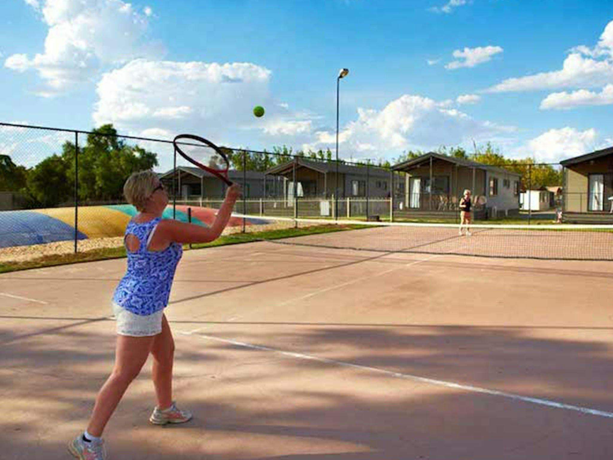 44A593Aa5B27C96B1F494025864348E3