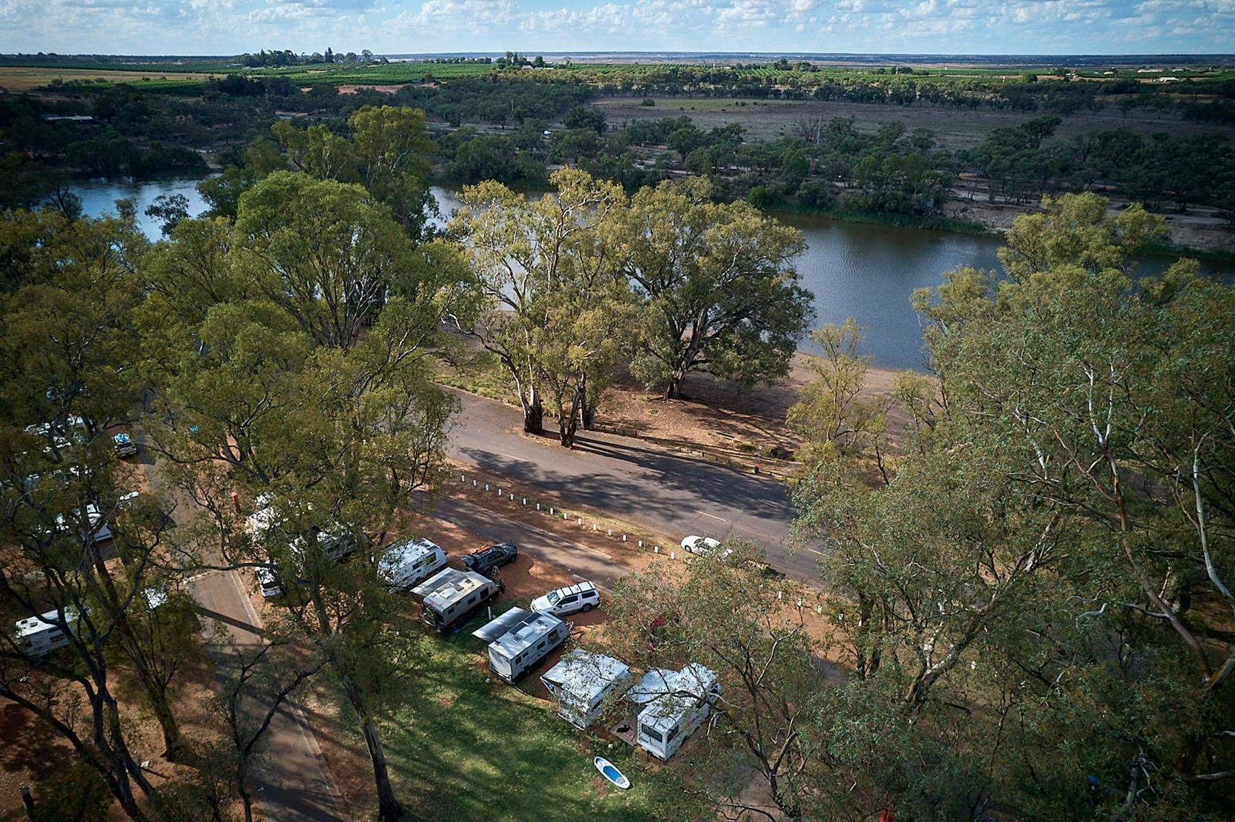 112830D46B5D4772E1E4F13Ff0172716