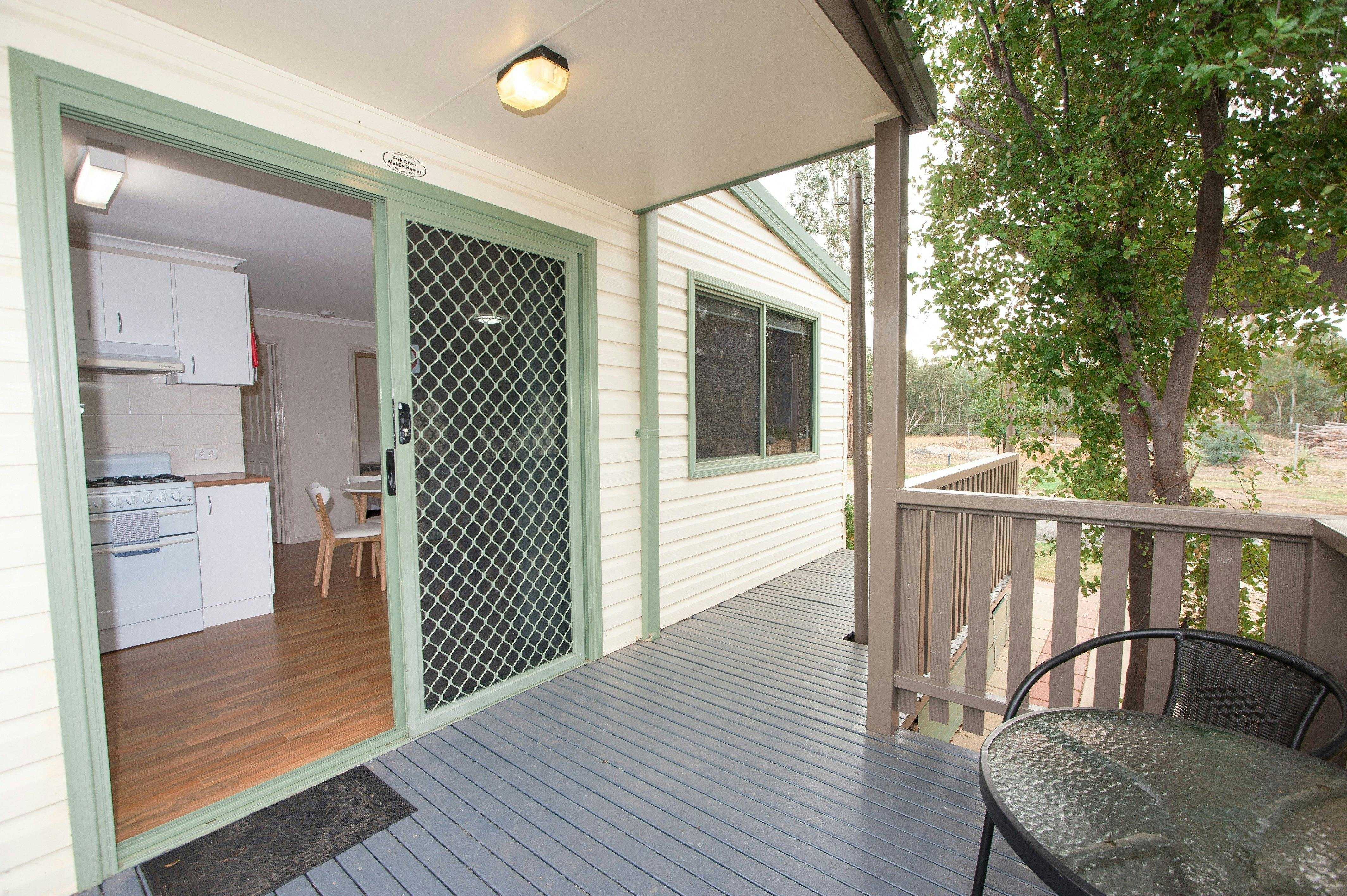 961093E2C4Bad6Bdd138Dec7E9E45975