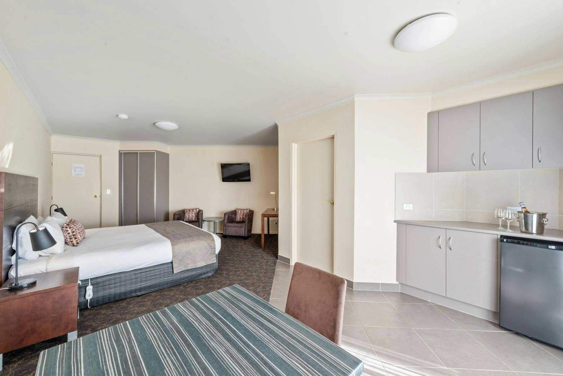 Bf87F8F596A0Fa0770Df8135F43Efb5C