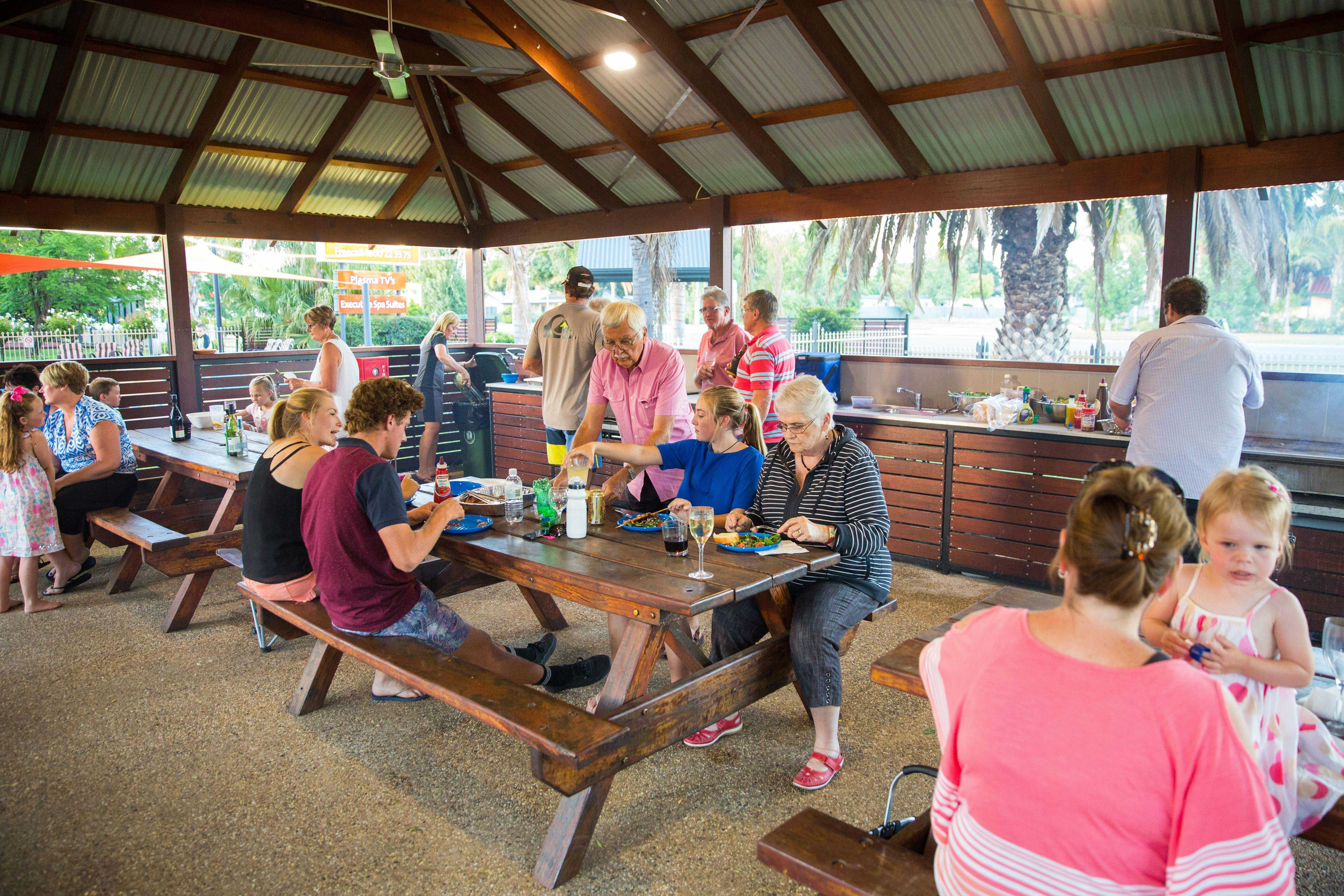 Original__9651846_Ah19_Bbqfree_Y591T1F