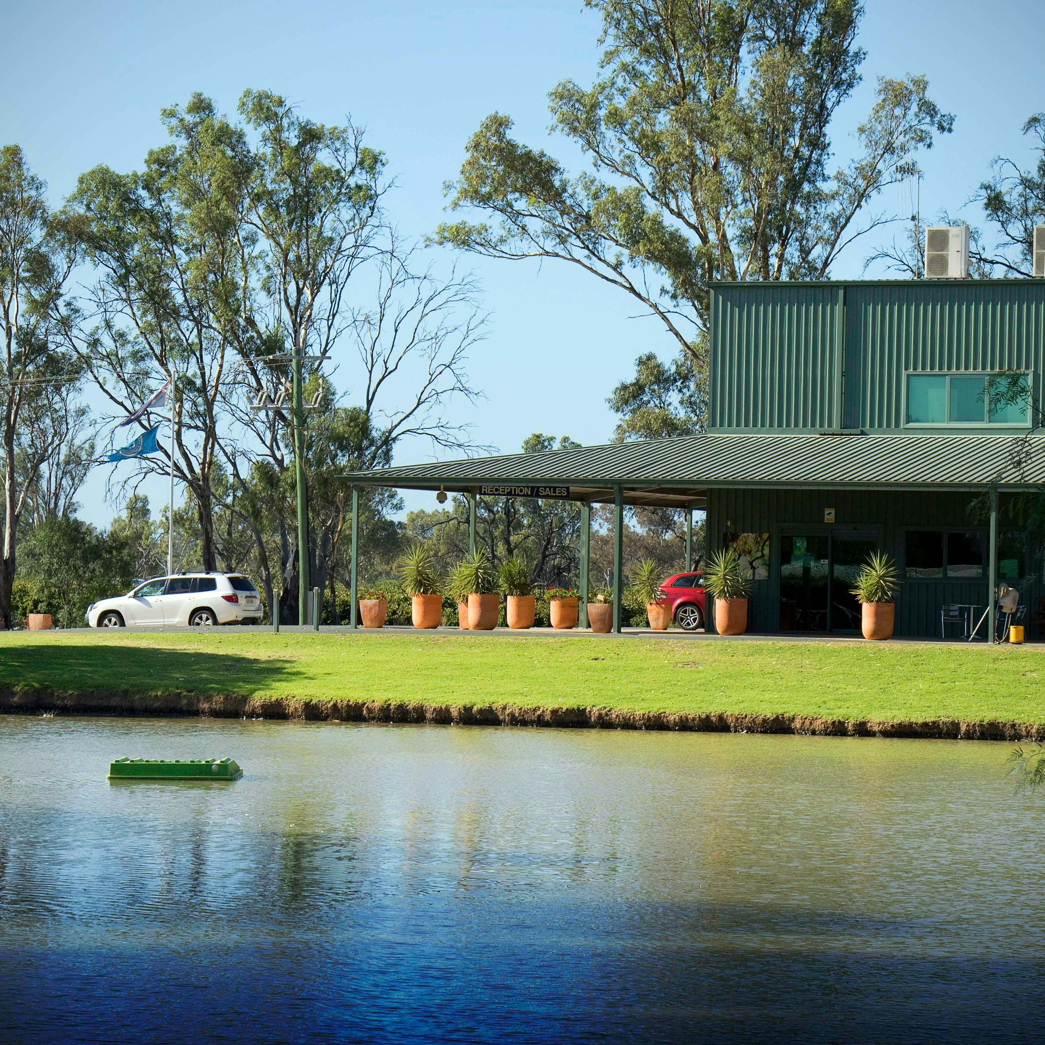 3Cbd3332E994C9F2B5Dcb972Dd460Ed0