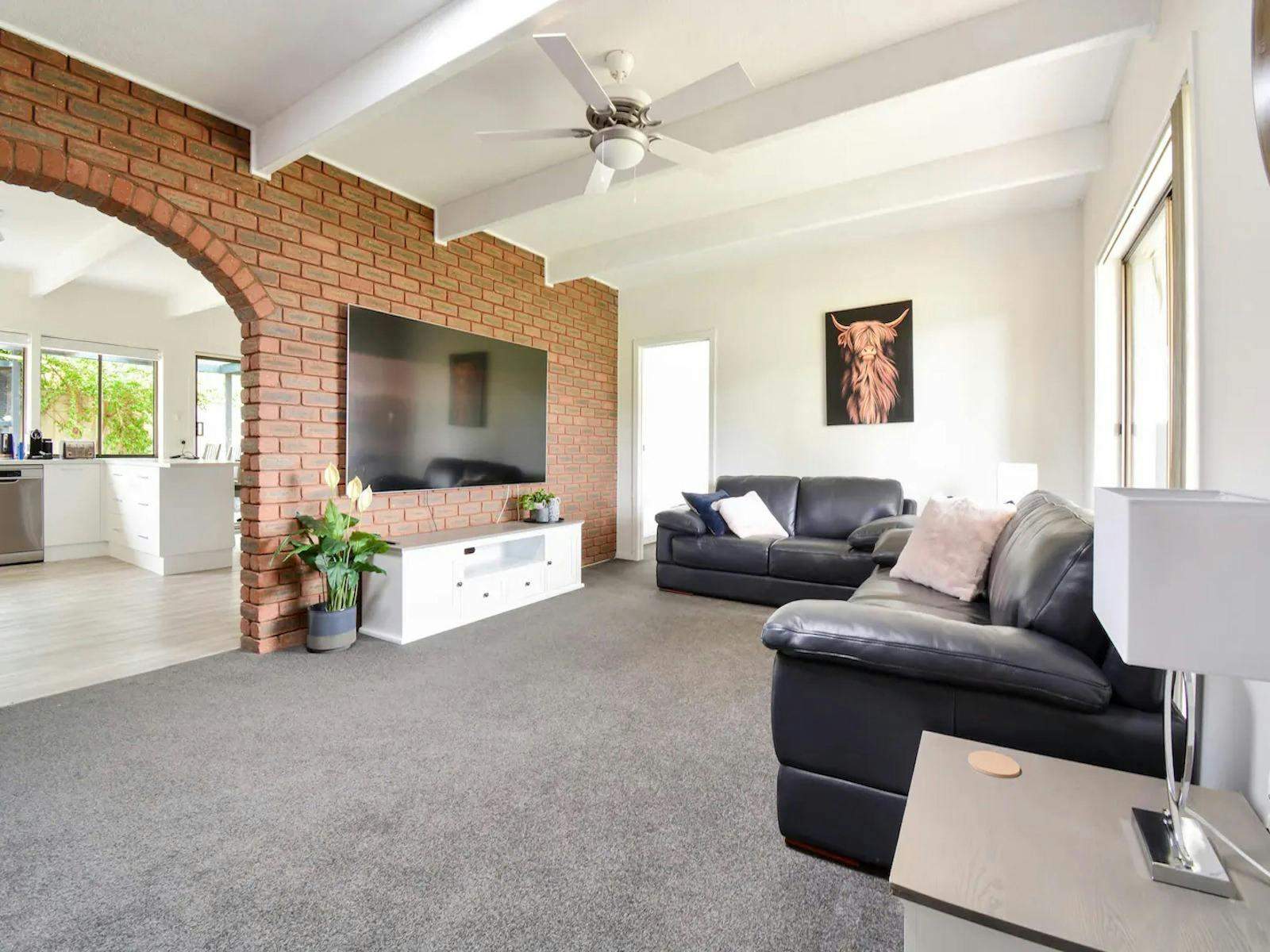 4B08F79E01F71A8C8676Eadef6174A7D