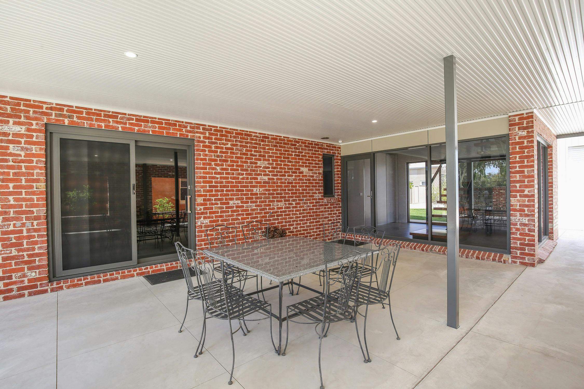 33B19E902B5607F289Cf83E42E36C2C3