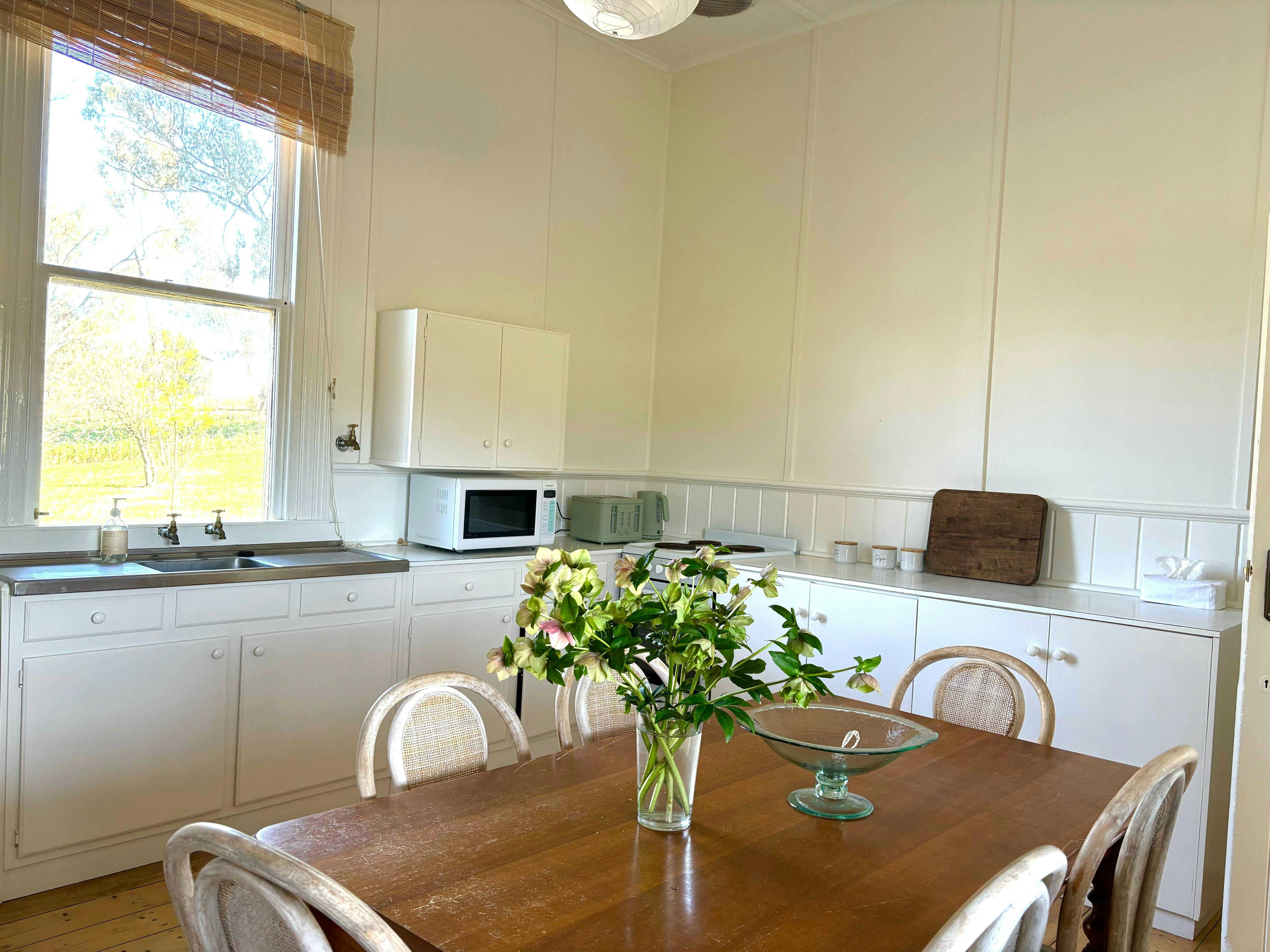 0Dc818D779Fb5555Ef59334623F9Cf8E