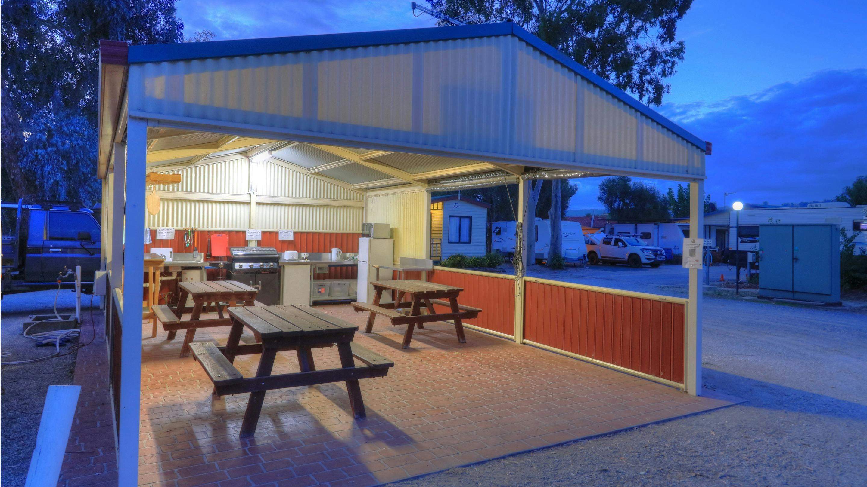 3D00789439963Decfefdb71F7Fd3290B