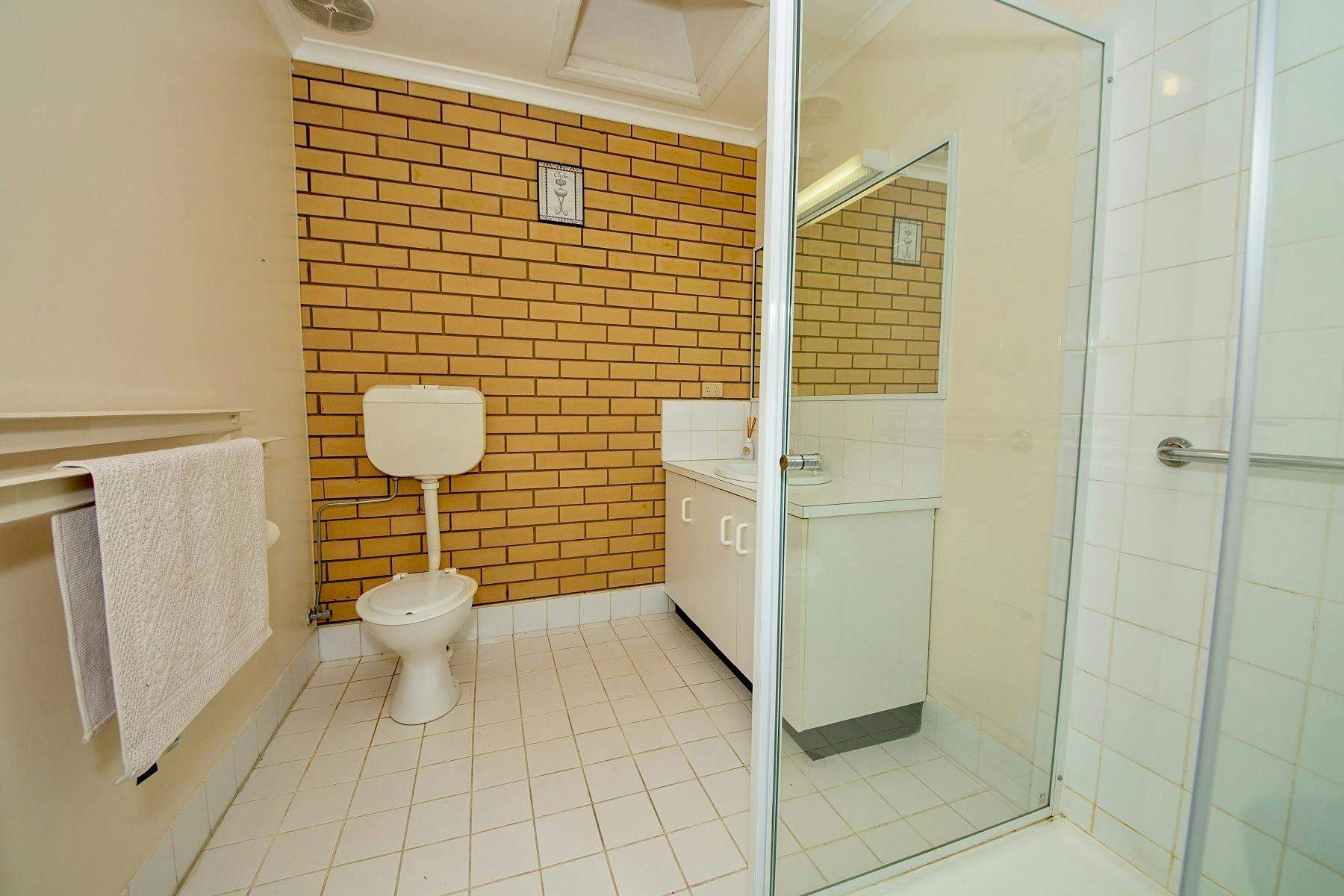 33De1C02A42A7A834D8Dda8B326E52Ce