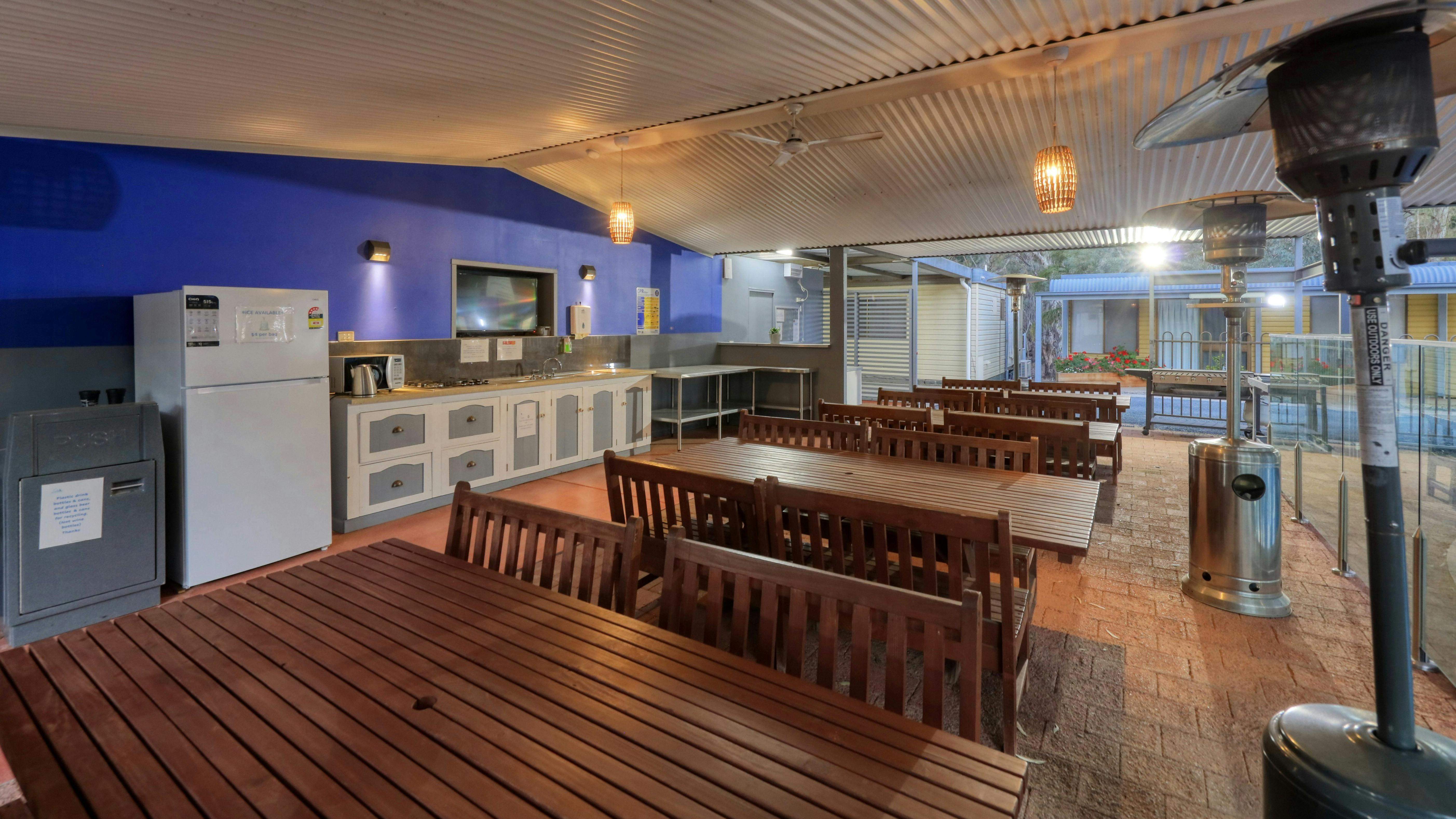 185B8D594Bfa1Eb88E6C4Dd583B9E004