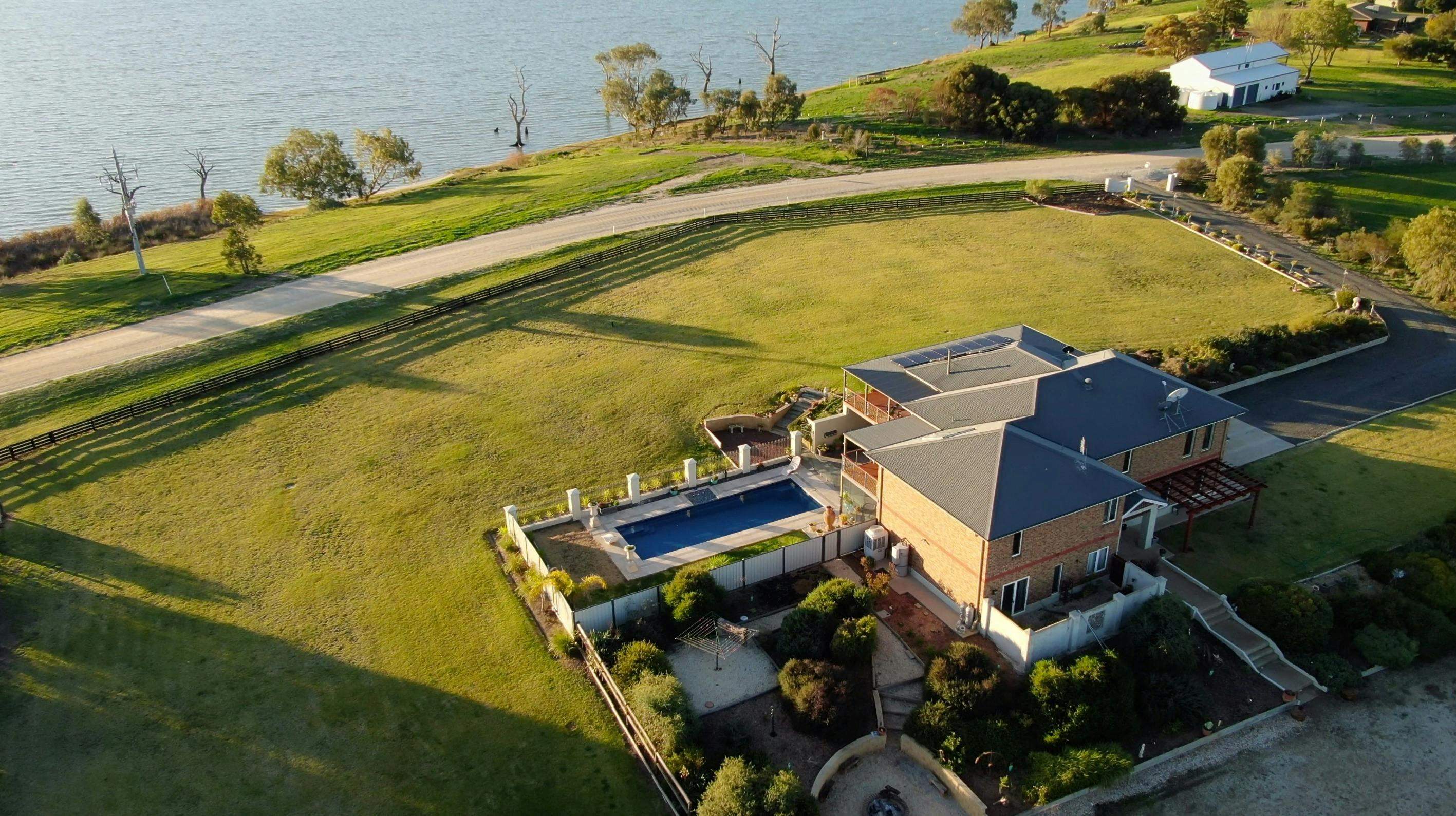 A56B1604C8A82E42C7F7841B4Bfbec8B