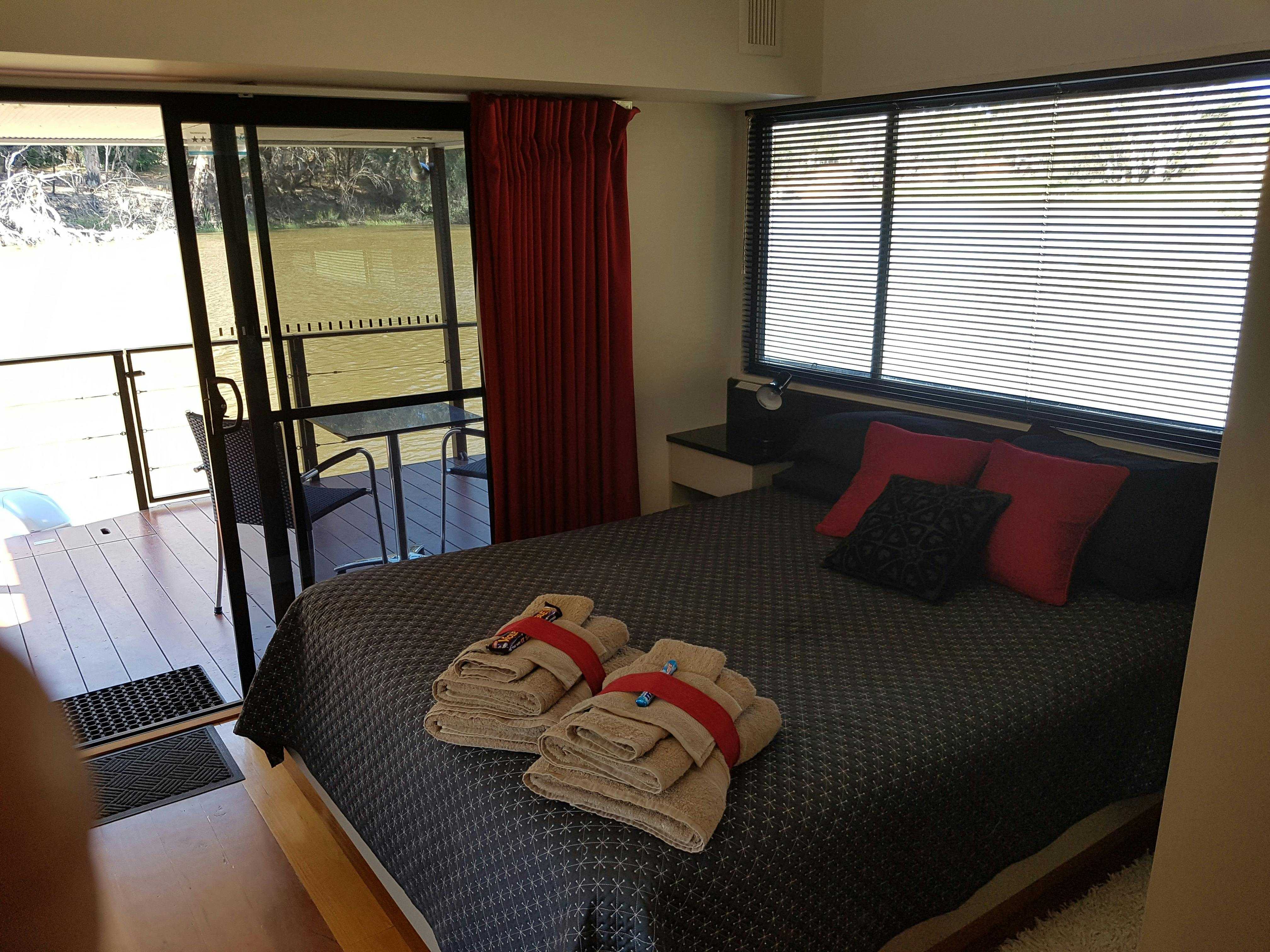 Bf08Ed3Ff39232510Eddb09F4Ce407Bf