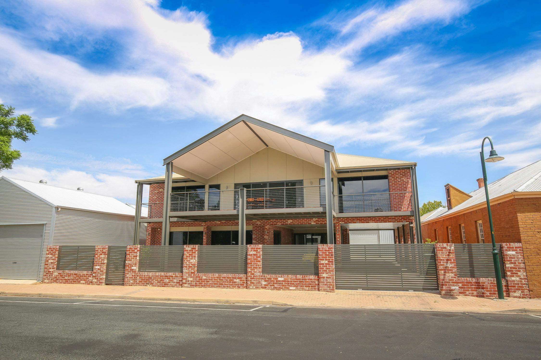 Edc991Ad98946Fd75B6Eea18059Cf283