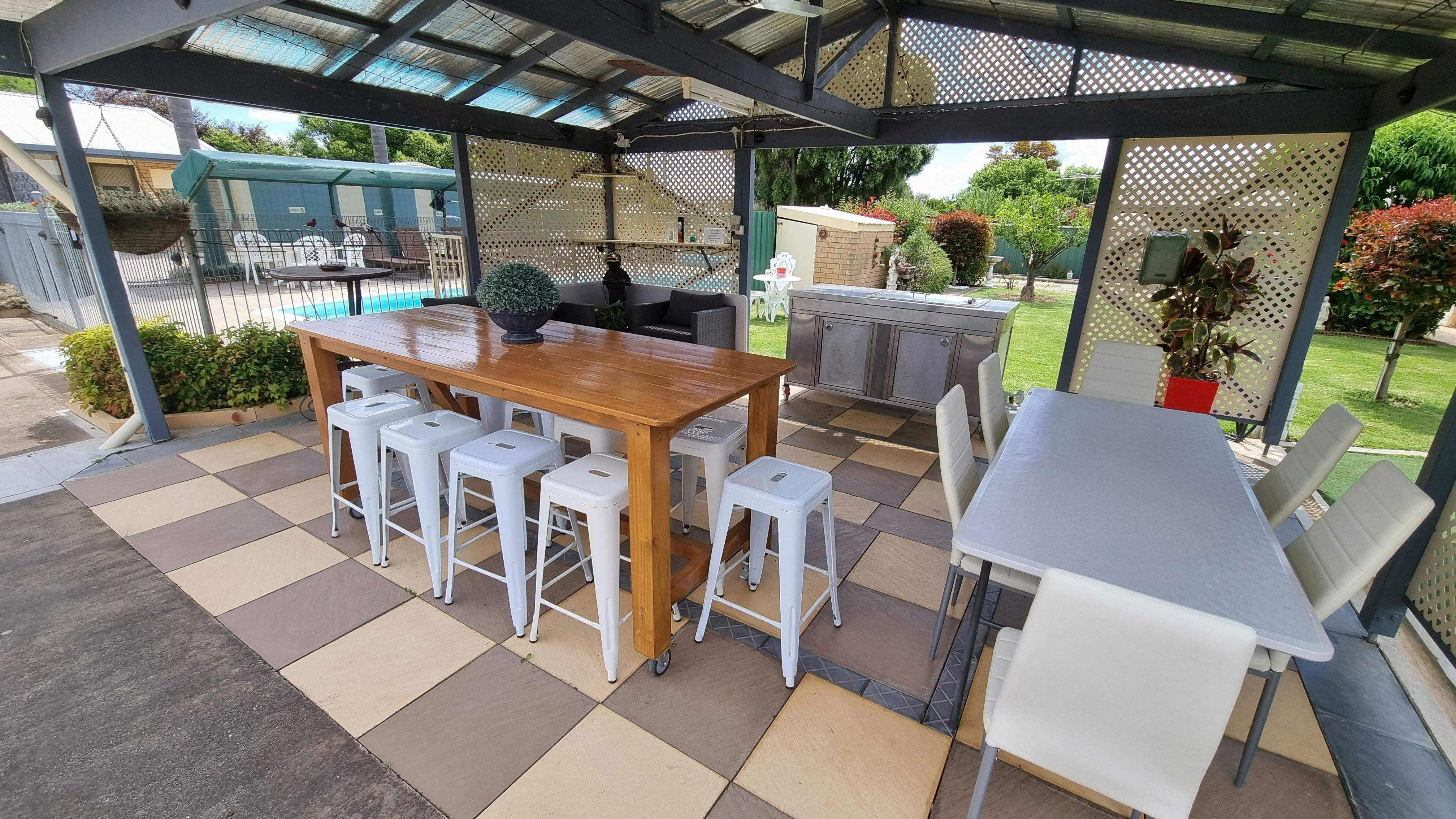 D8D18982Aedb7Cc21437B567B3F64119