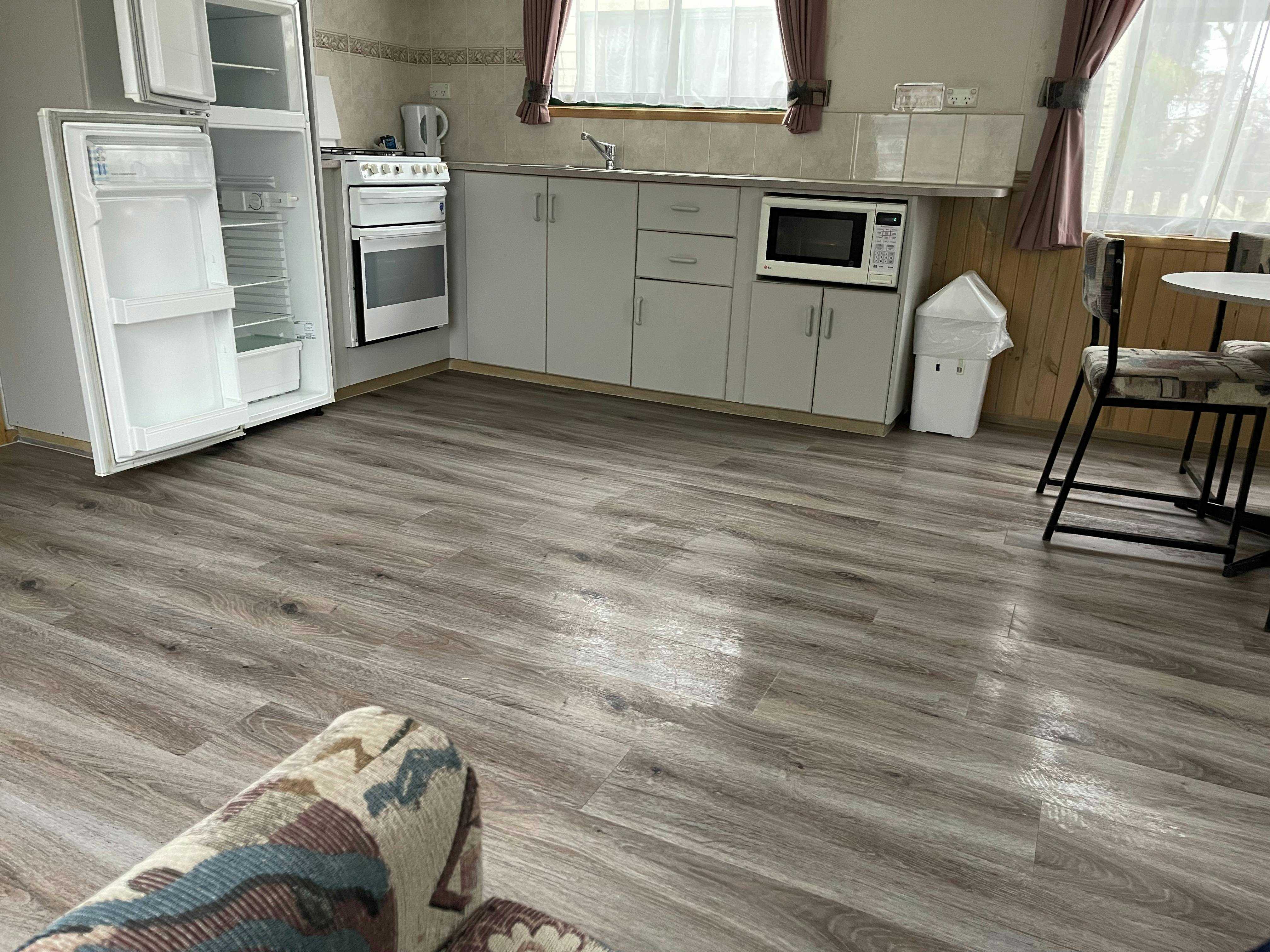 35Cb1Ff8B902377B90C7257Dbb369482