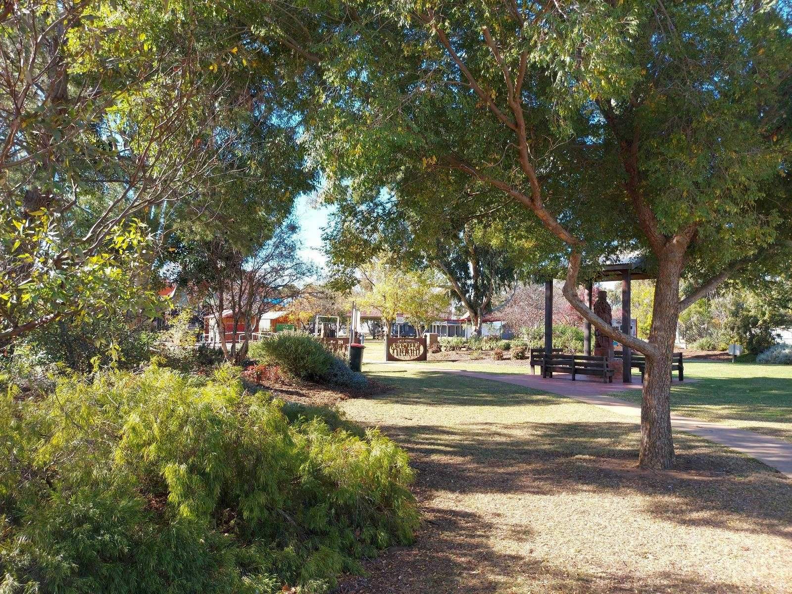 A7C4B8B3E8Ba4973Ee29F9A4Ac4Aac44