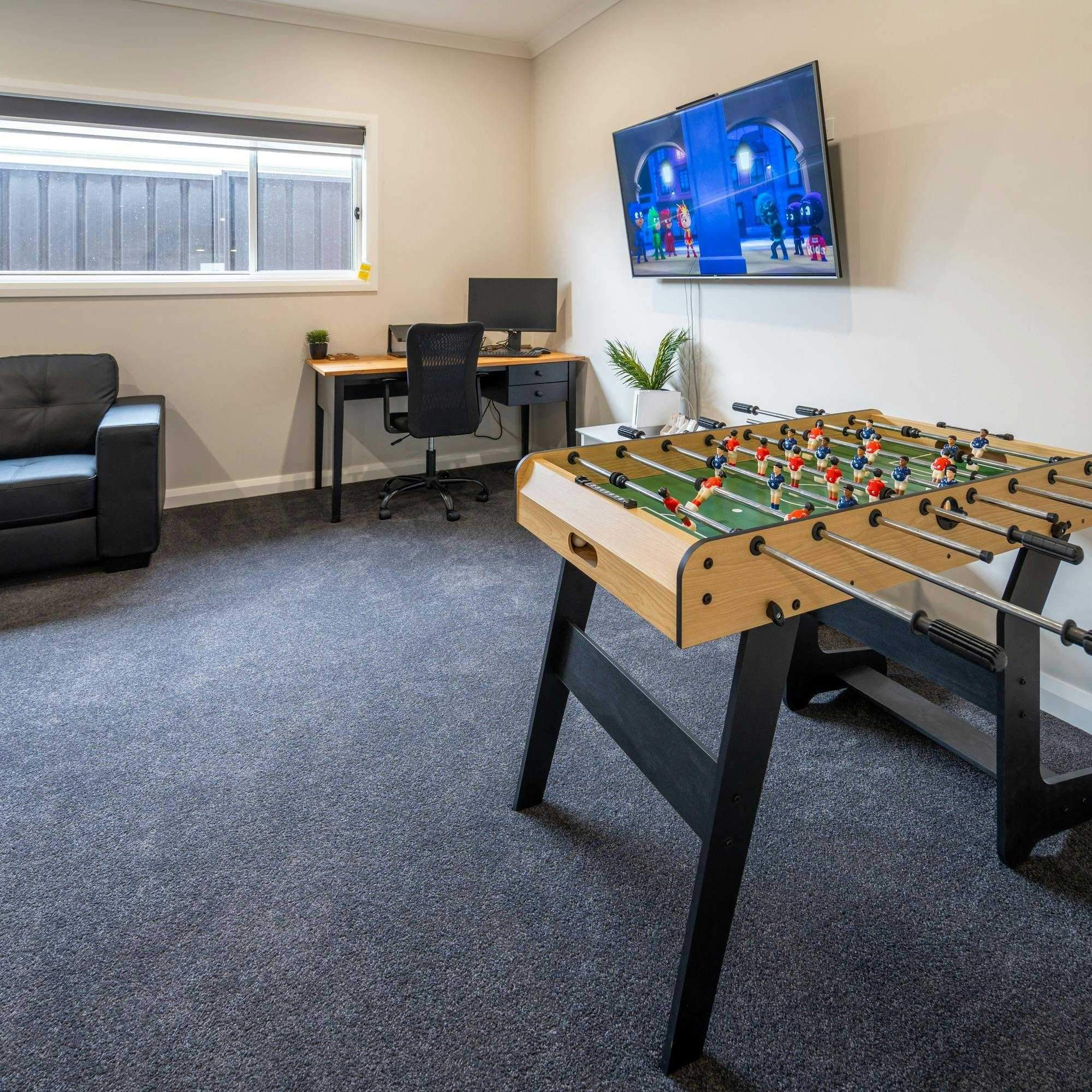 369395A29Adb9908F39620Ea5310Ad94