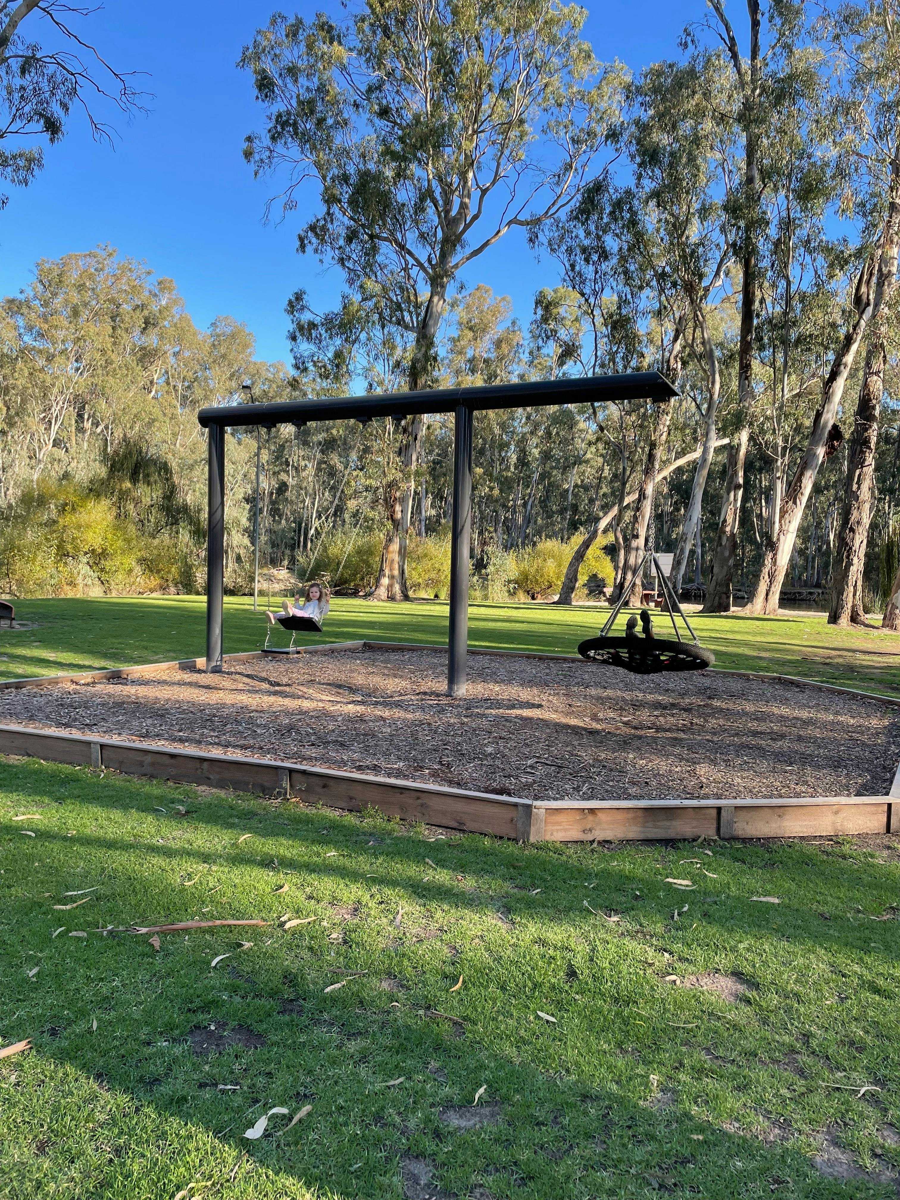 A99De9E2E7F885D25D08F9Cac4F97Ed9