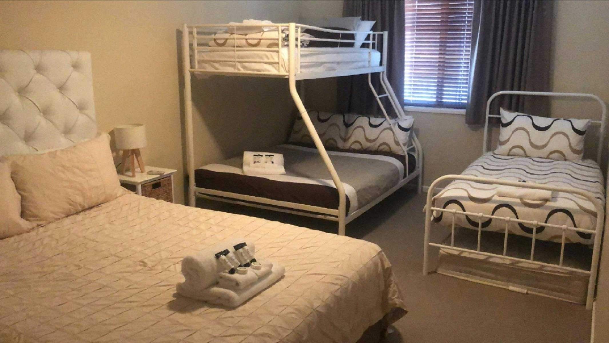 11E4Ce15Af53280B834F4B3C1A967732