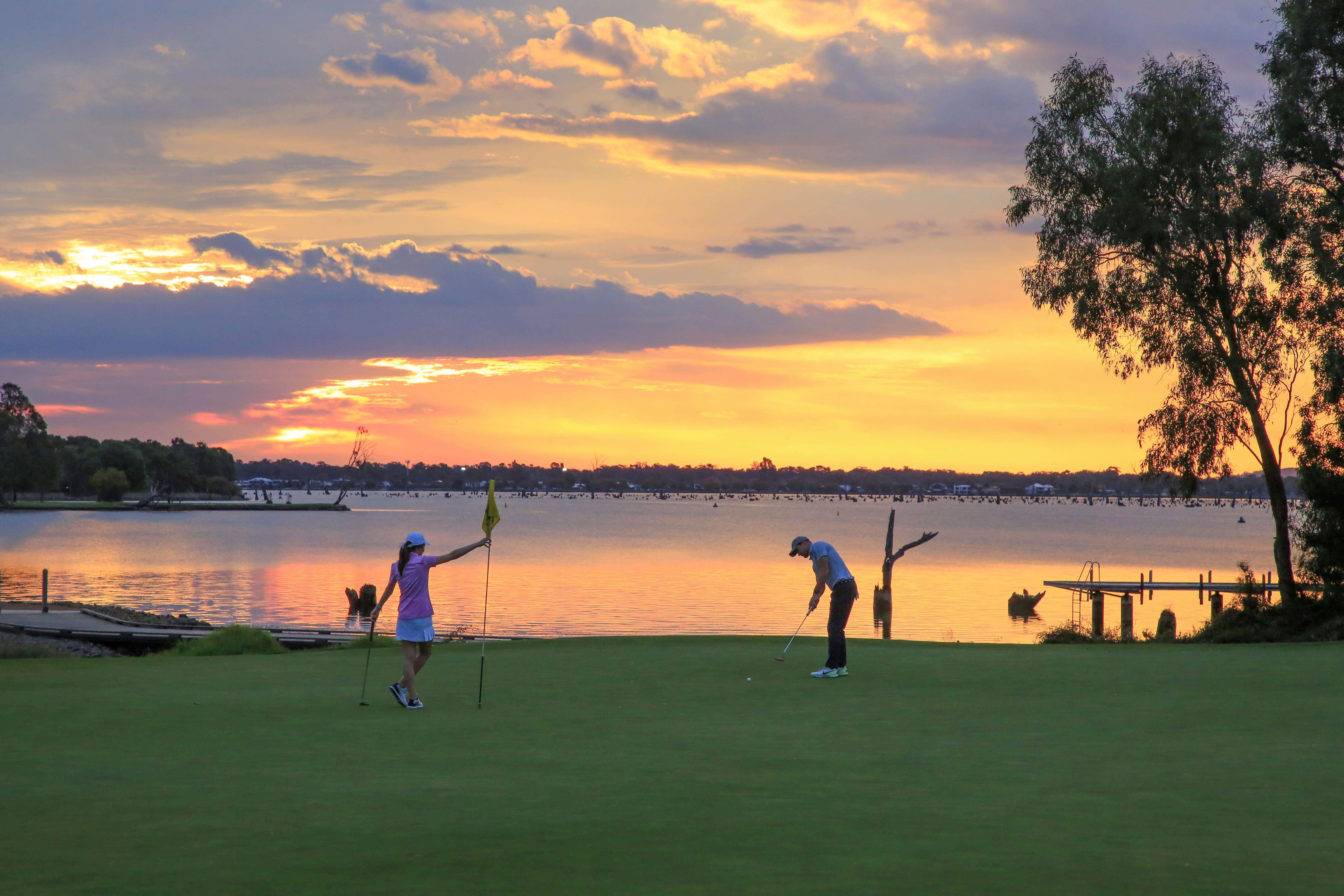 Yarrawonga Golf