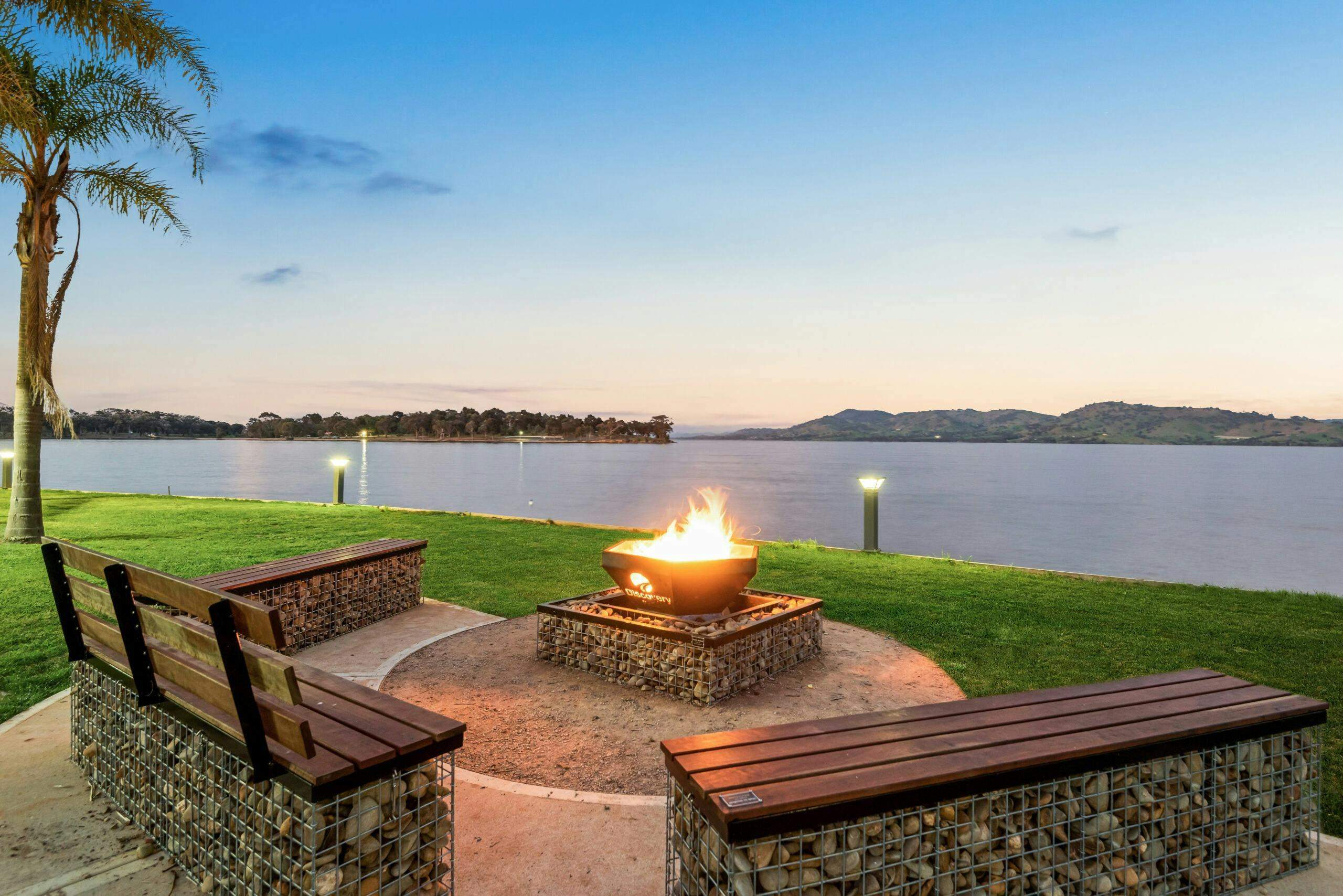 E830Bb5F4C975437B08F4A097Db1B393