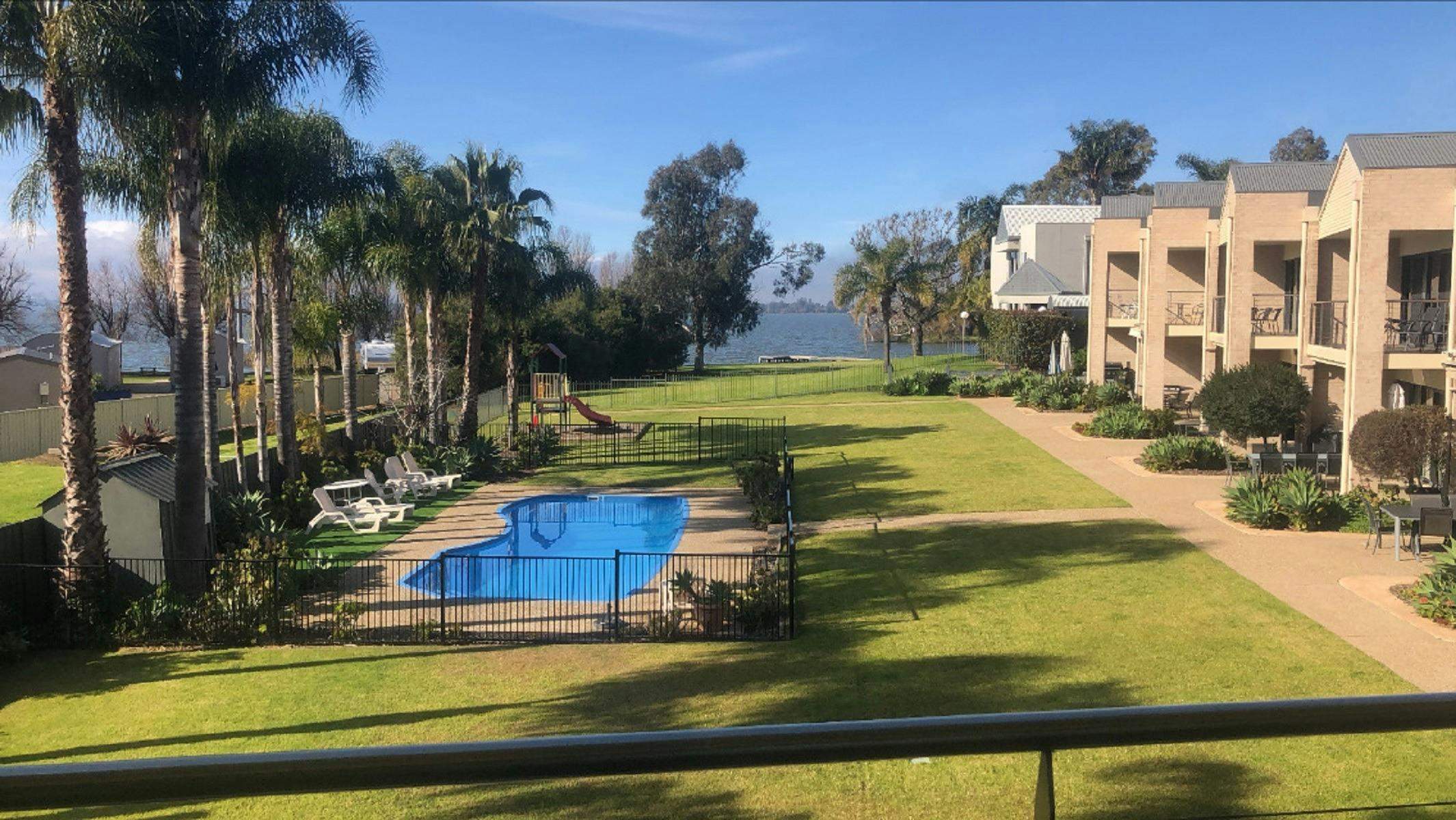 778C466598Cd966De565A821A32F75F9