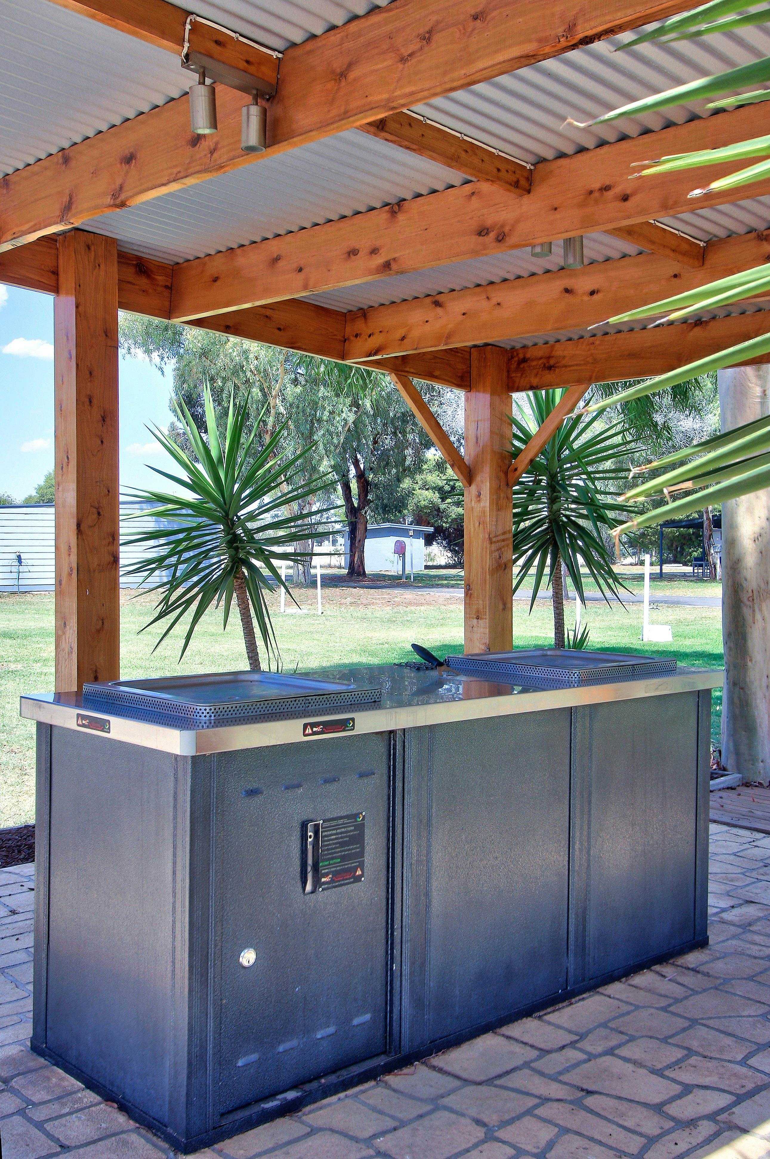 32Bbe90F29C2B8Fbe631F59E3E7Ba8Aa