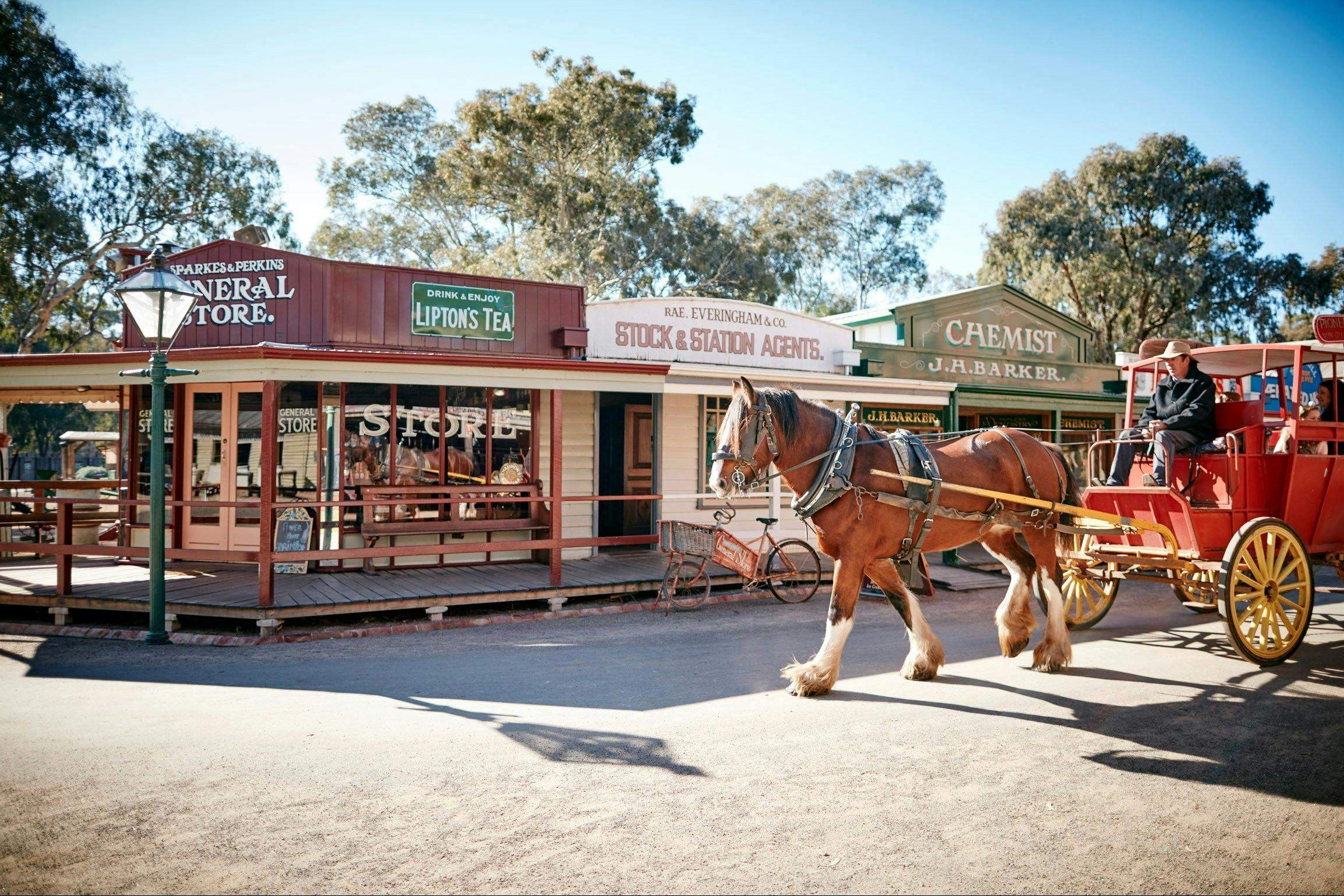 1E0B61Ba4E06Ba113423419Cf046D9Fa