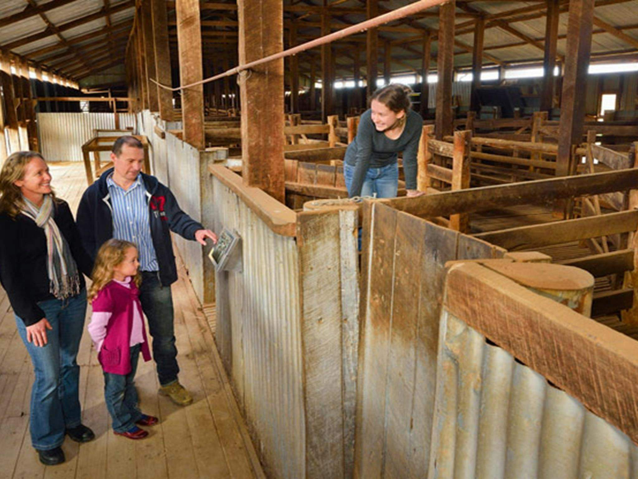 Yanga-Woolshed-02_U4Yp3S4