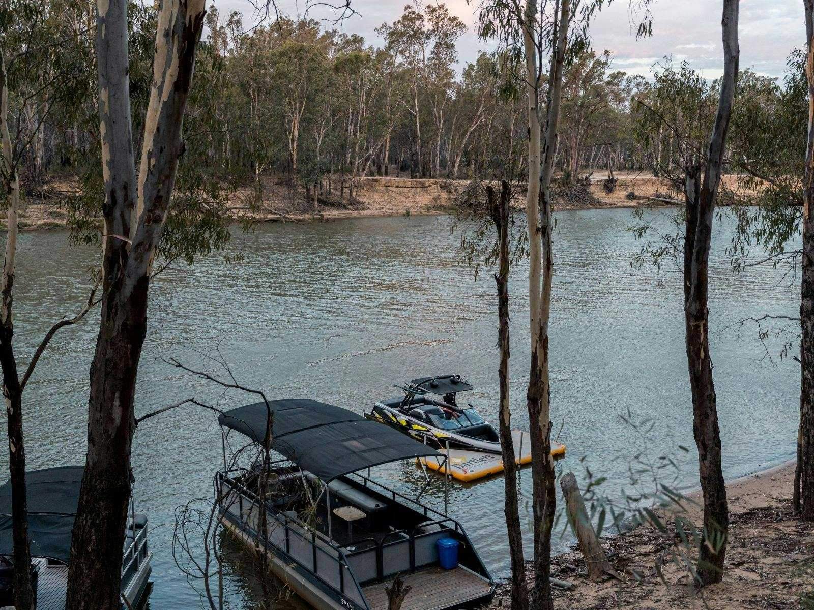 150Dfa18378D7C08Eaee964F5Ff30E9A