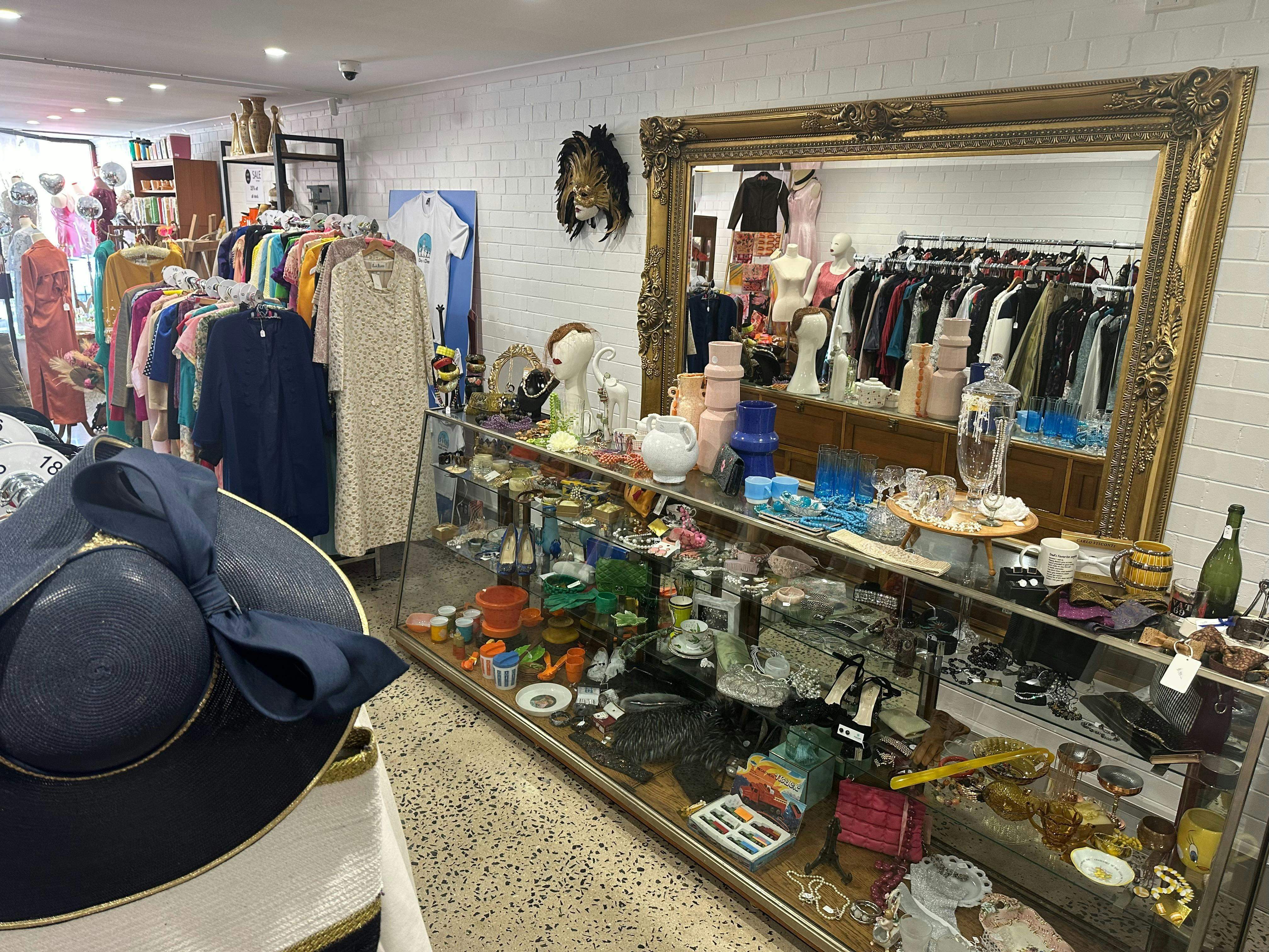 98F6F5Bf68Ce879950E30563Bb4192F7