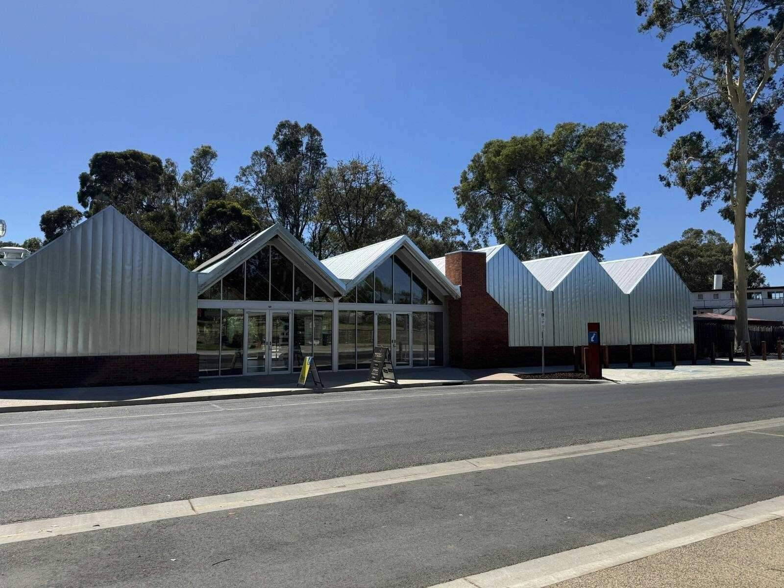 6148696831215Eef7C98D77D7A3F216F