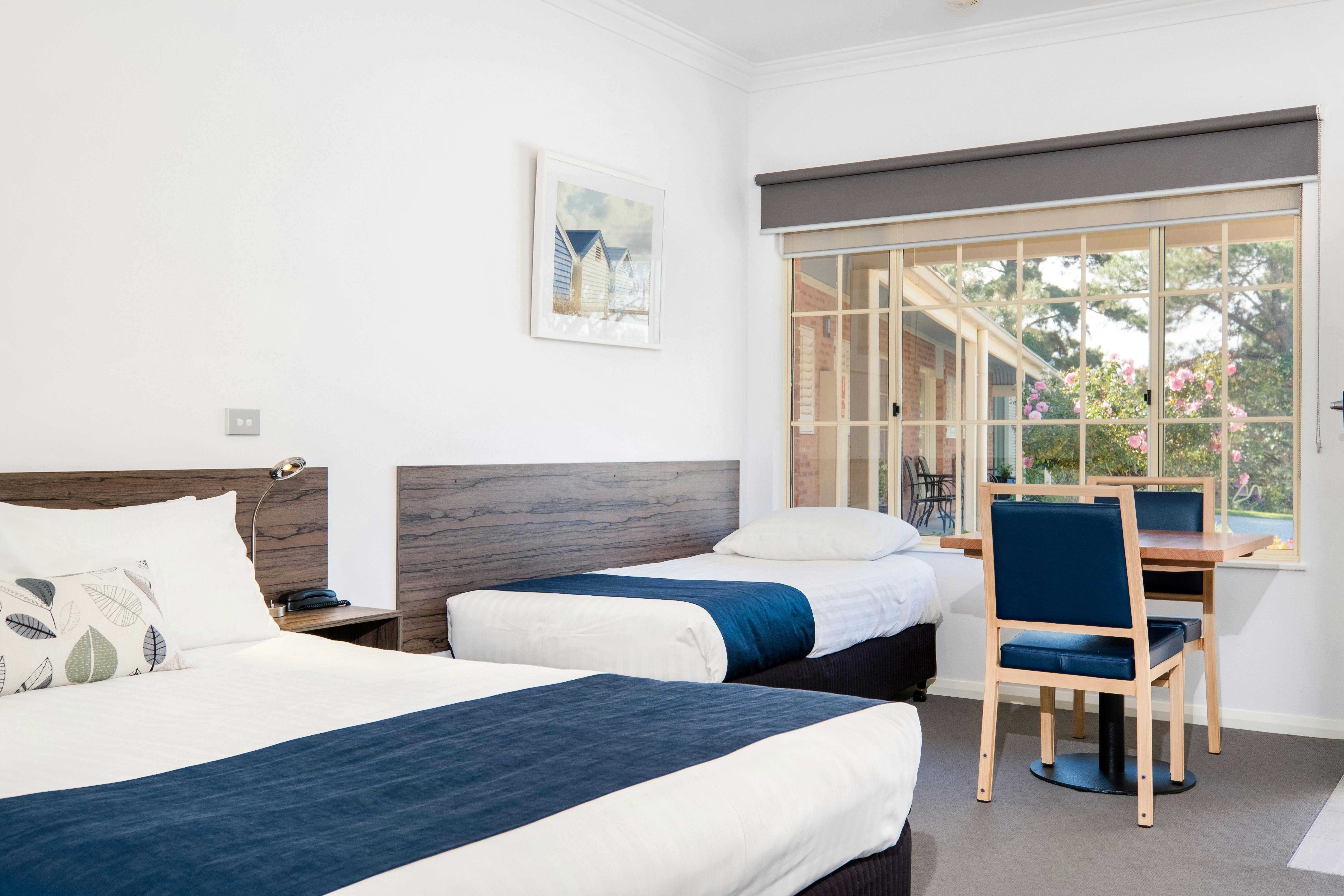 37F1Df070E4F0A1975A7986Ad768Bcef