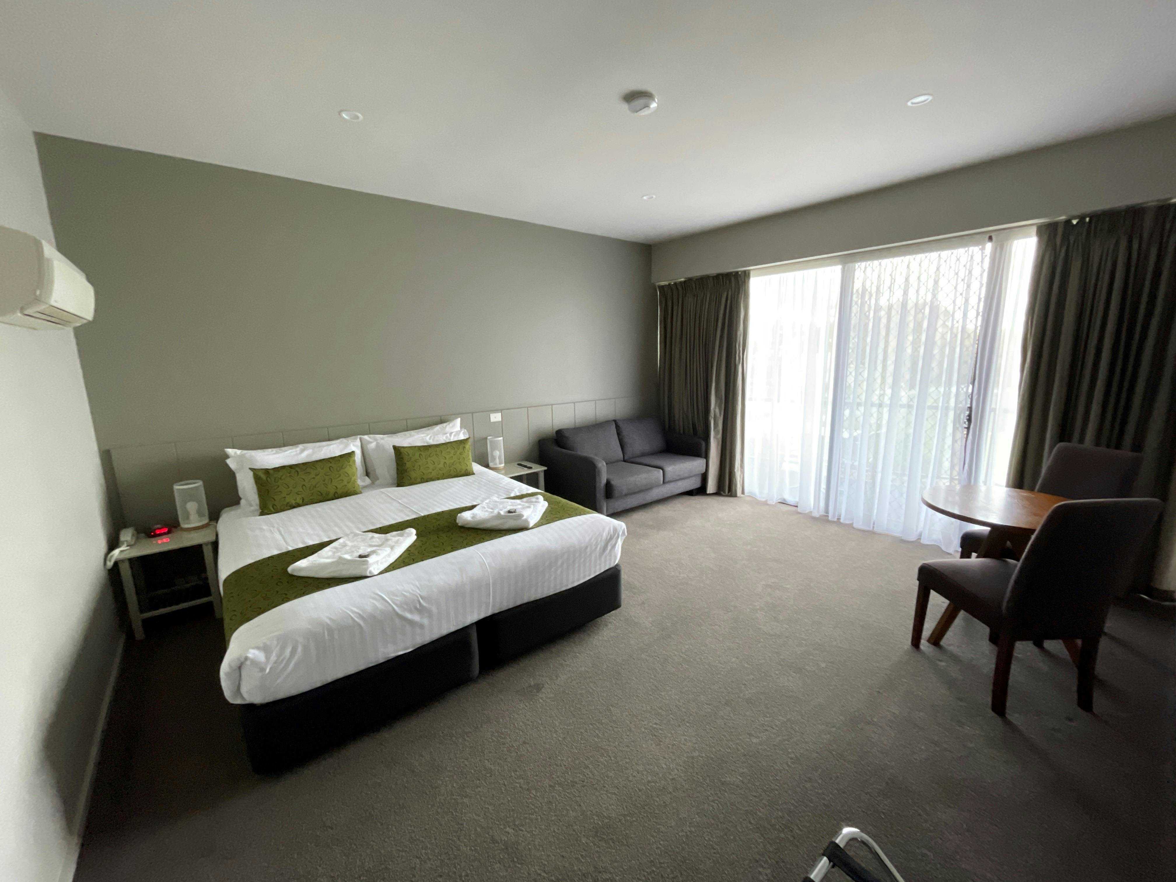 6Bb4479949D812A33678E3A688Fe9C5E